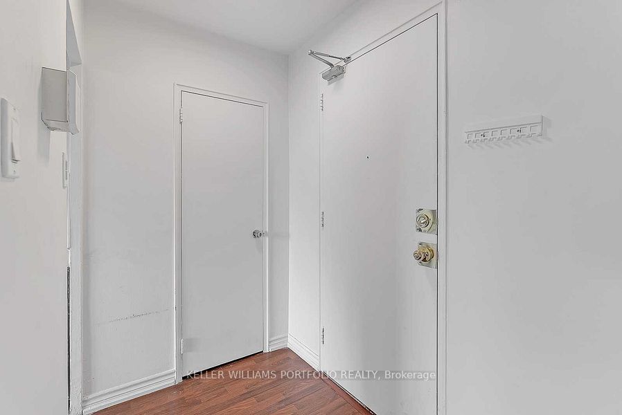 Unit 704 - 921 Midland Avenue, Scarborough 3