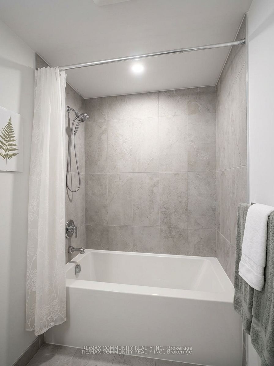Unit 312 B - 1604 charles Street, Whitby 4