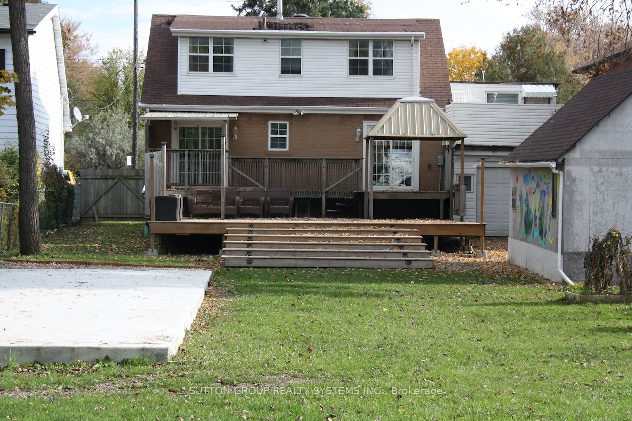 Unit Upper - 684 Birchmount Road, Scarborough 2