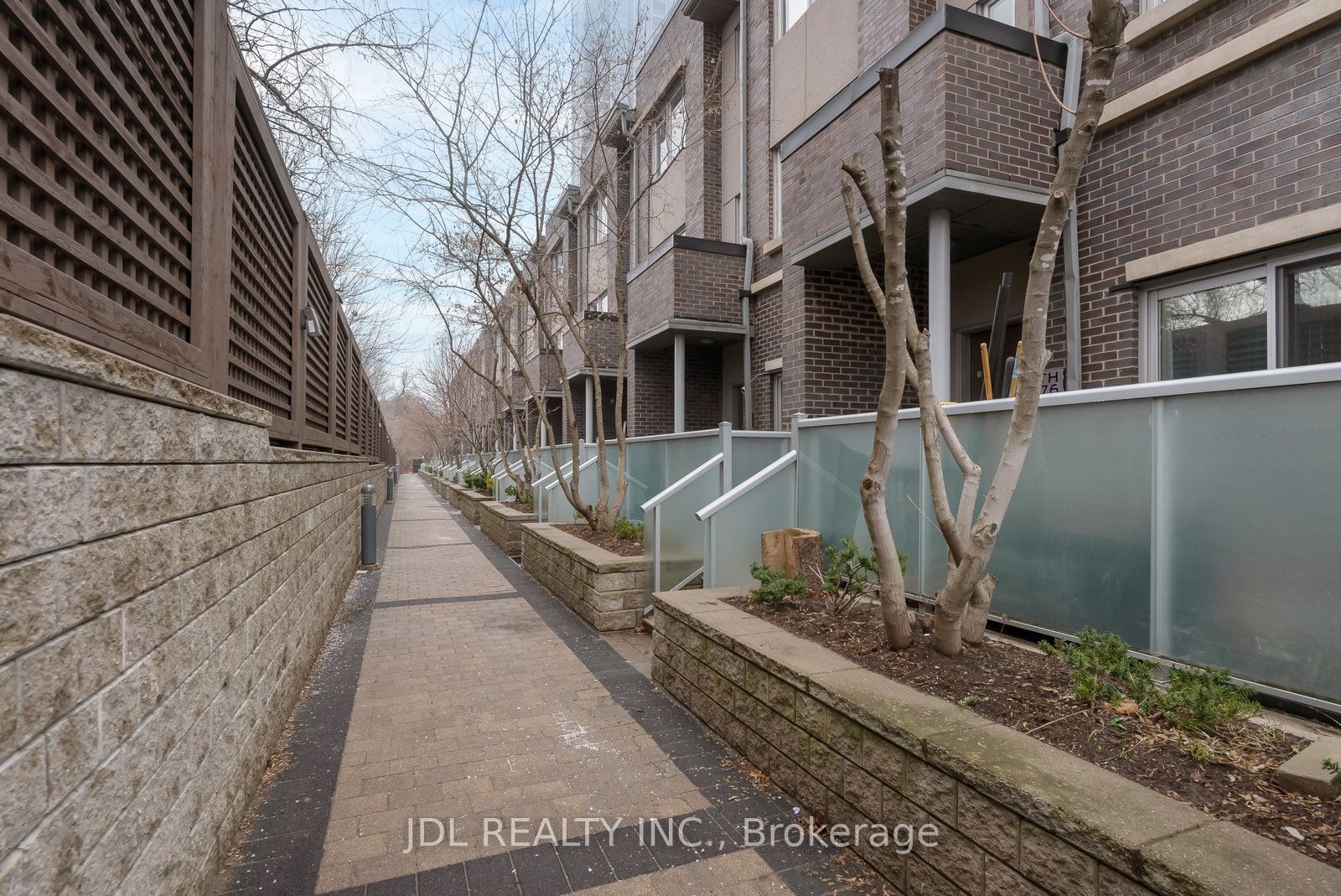 Unit 76 - 315 Village Green Square, Scarborough 4
