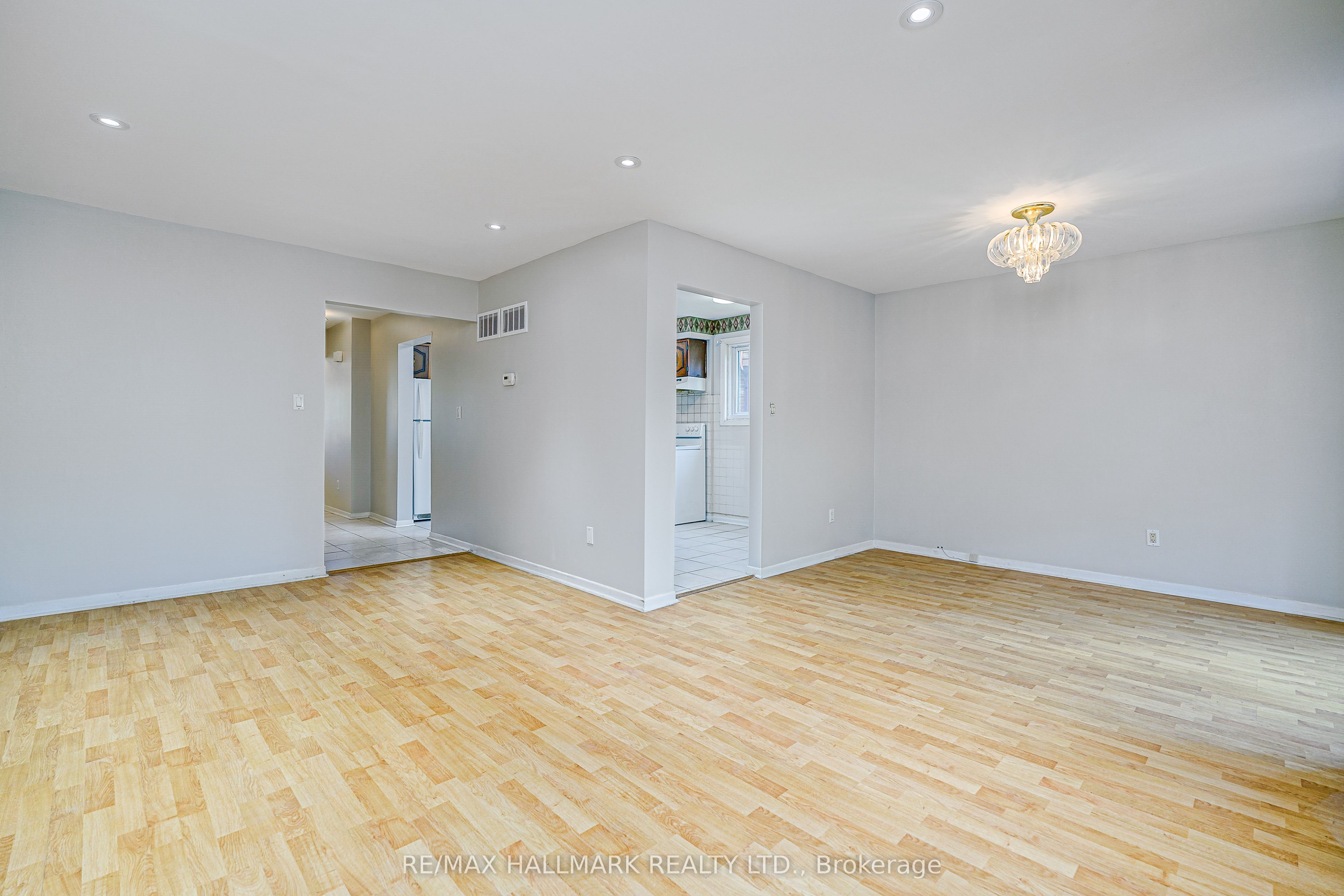 27 Keyworth Trail, Scarborough 4