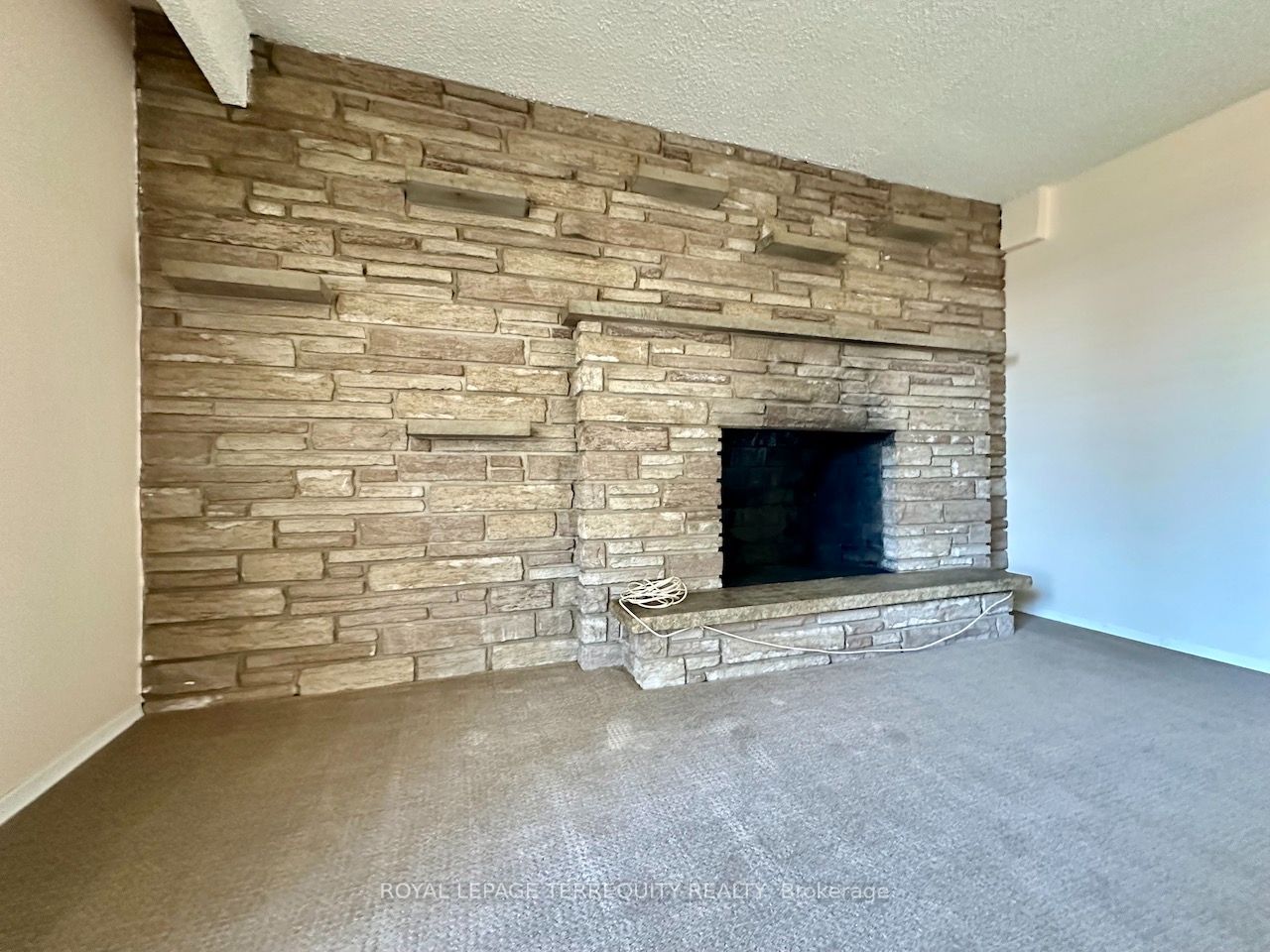 Unit Unit A - 1775 Bowmanville Avenue, Clarington 3