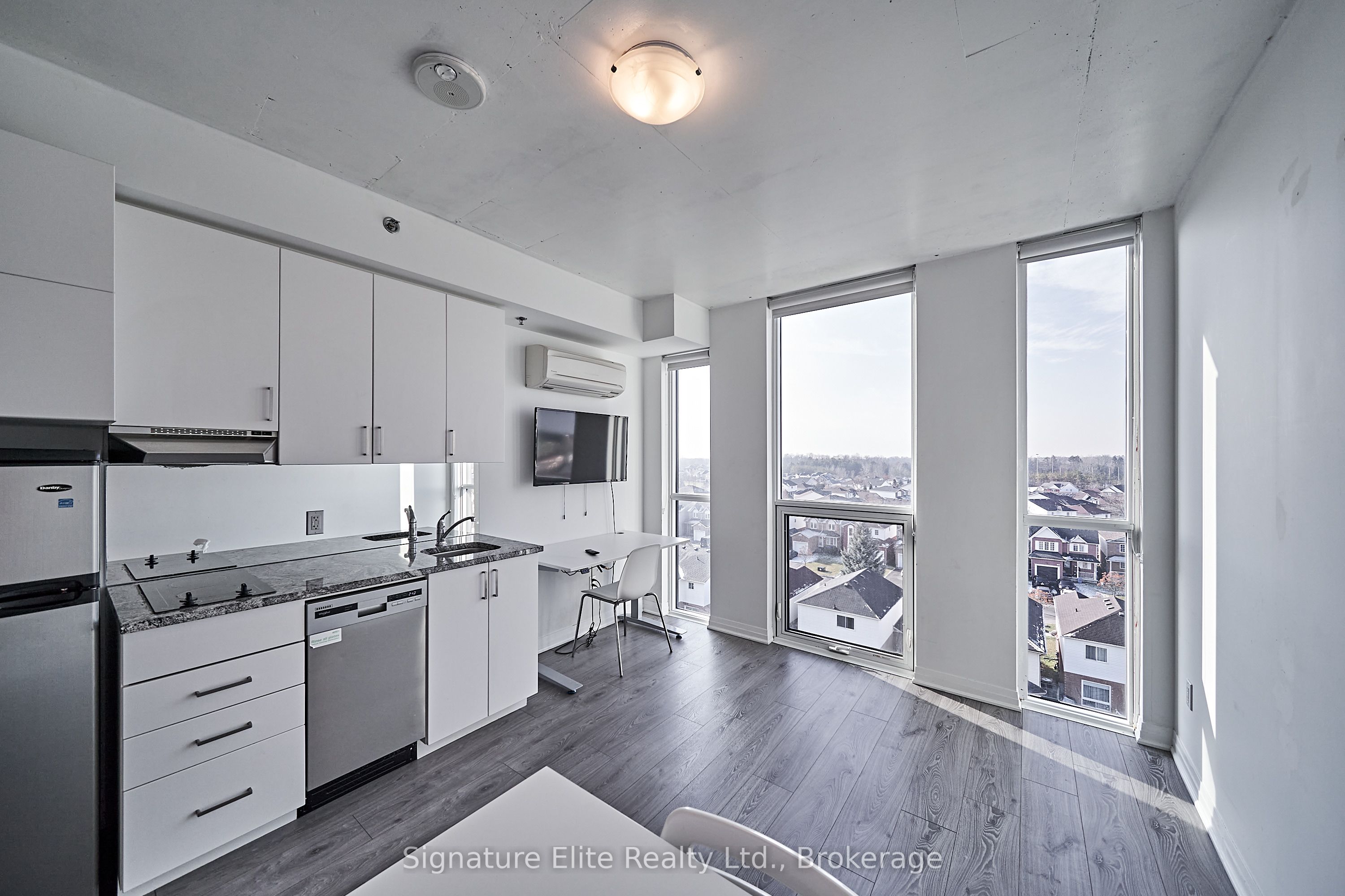 Unit 616 - 1900 Simcoe Street N, Oshawa 2