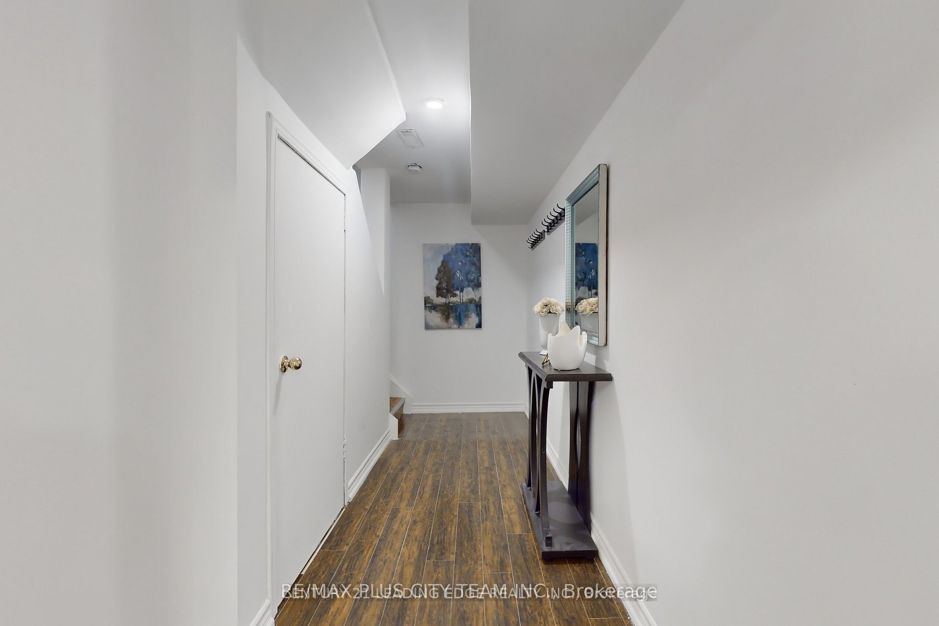 Unit Bsmt - 1071 Summitview Crescent, Oshawa 2