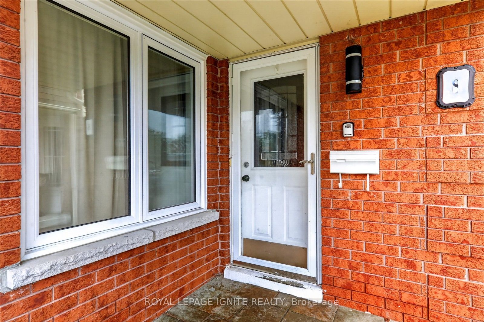 Unit BSMNT - 8 Vail Meadows Crescent, Clarington 5