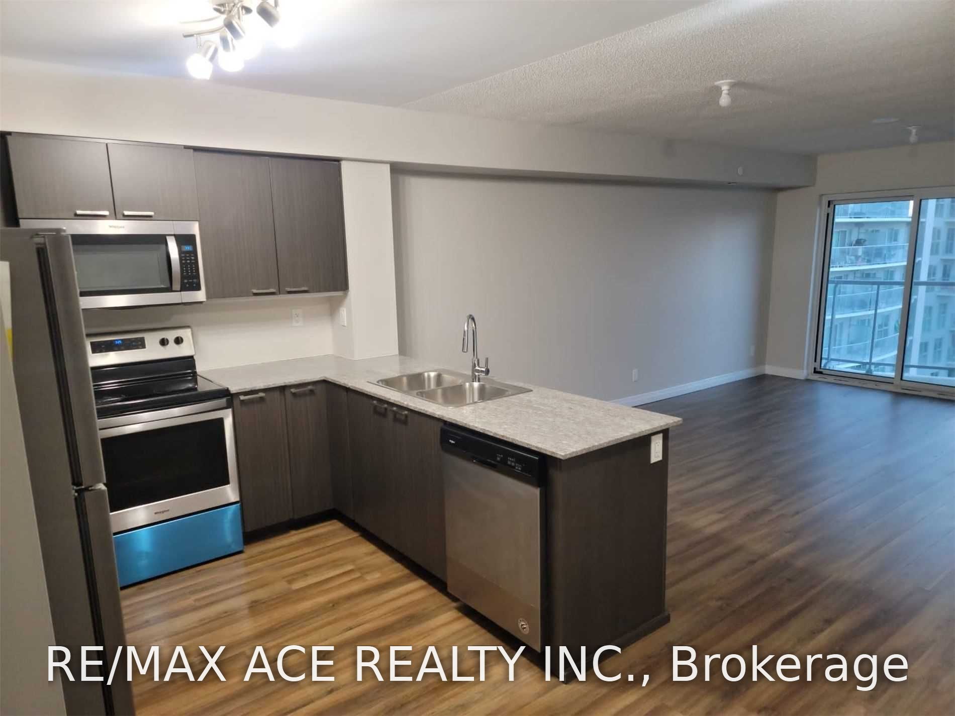 Unit 1110 - 2152 Lawrence Avenue E, Scarborough 4