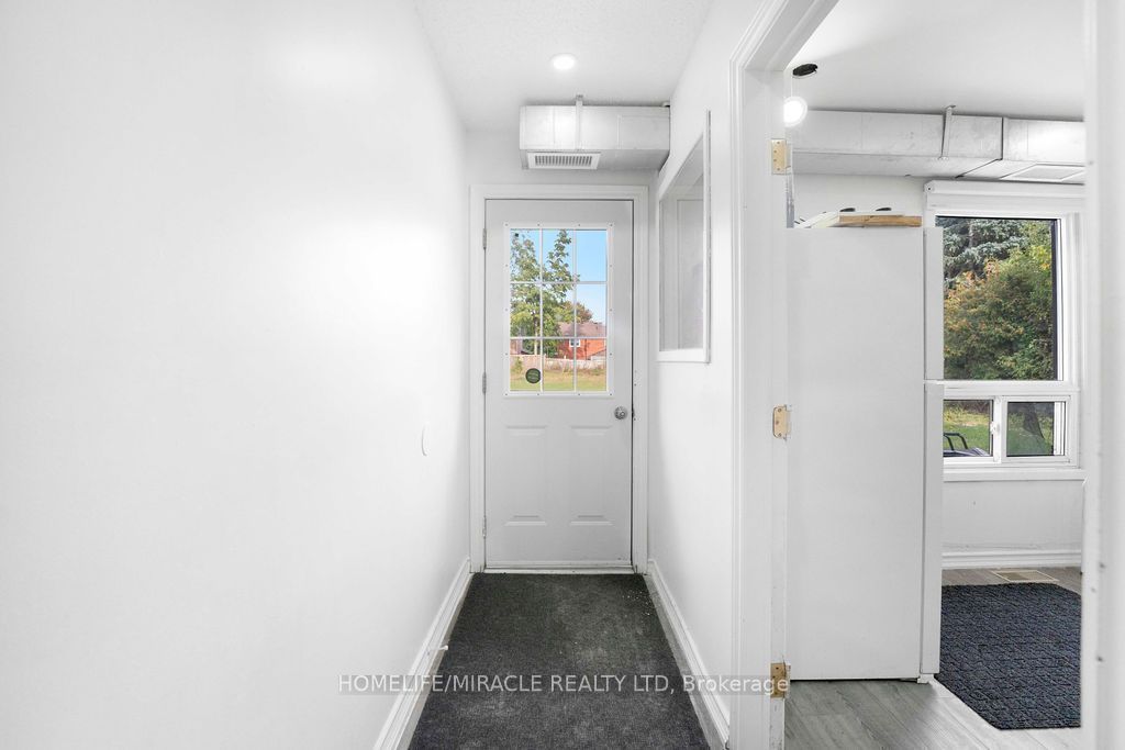 Unit Basement - 2037 Simcoe Street N, Oshawa 2