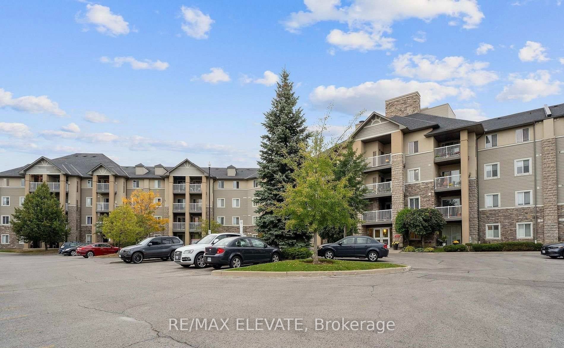 Unit 414 - 684 Warden Avenue, Scarborough 3