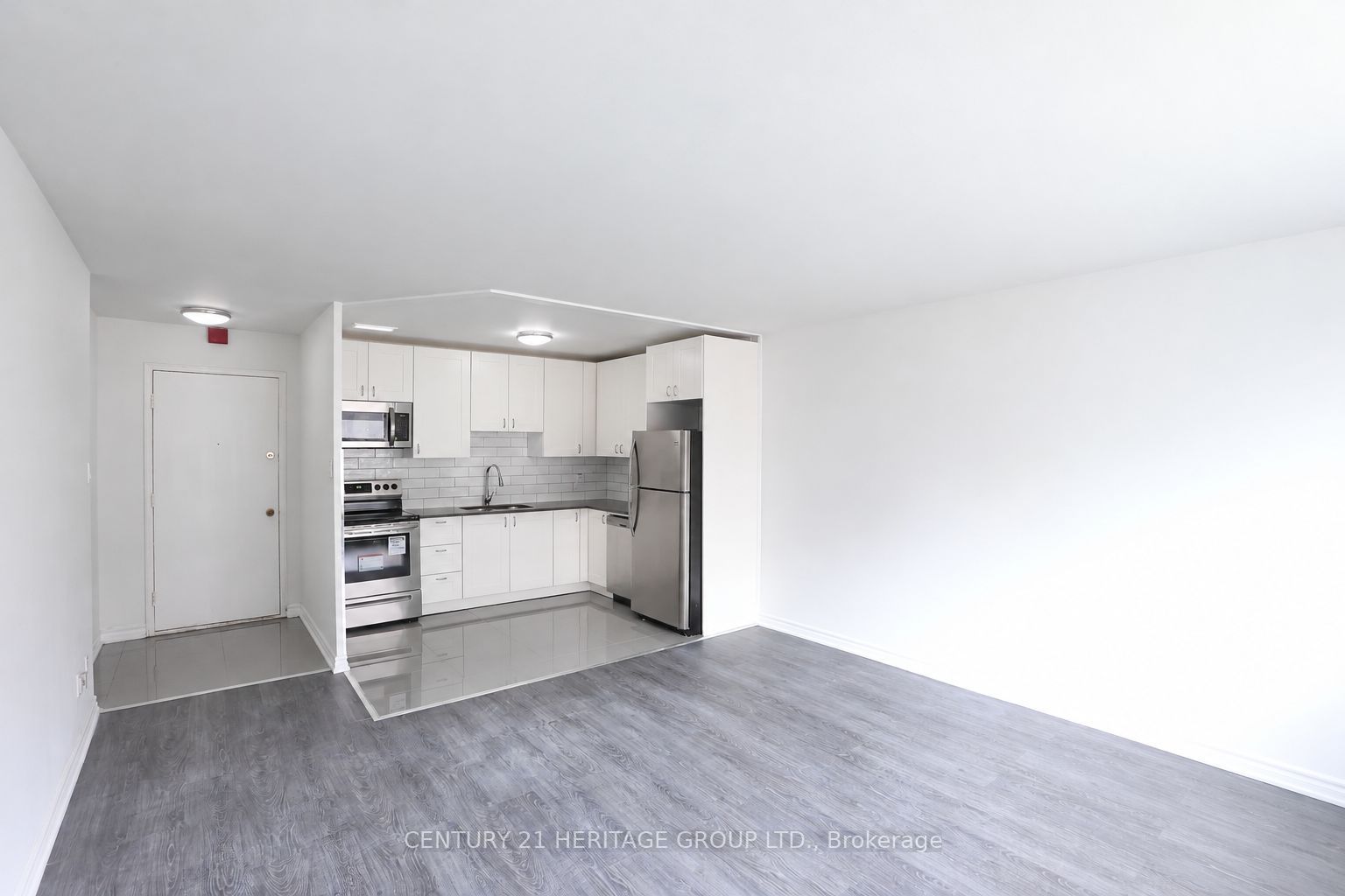 Unit 211 - 3101 Eglinton Avenue E, Scarborough 3