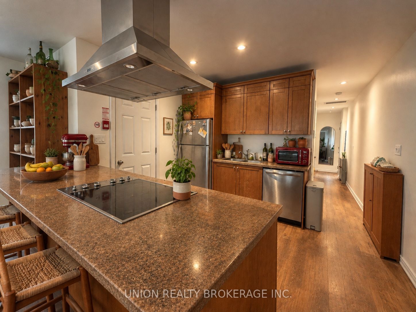 Unit 9 - 85 Beech Avenue, Toronto 2