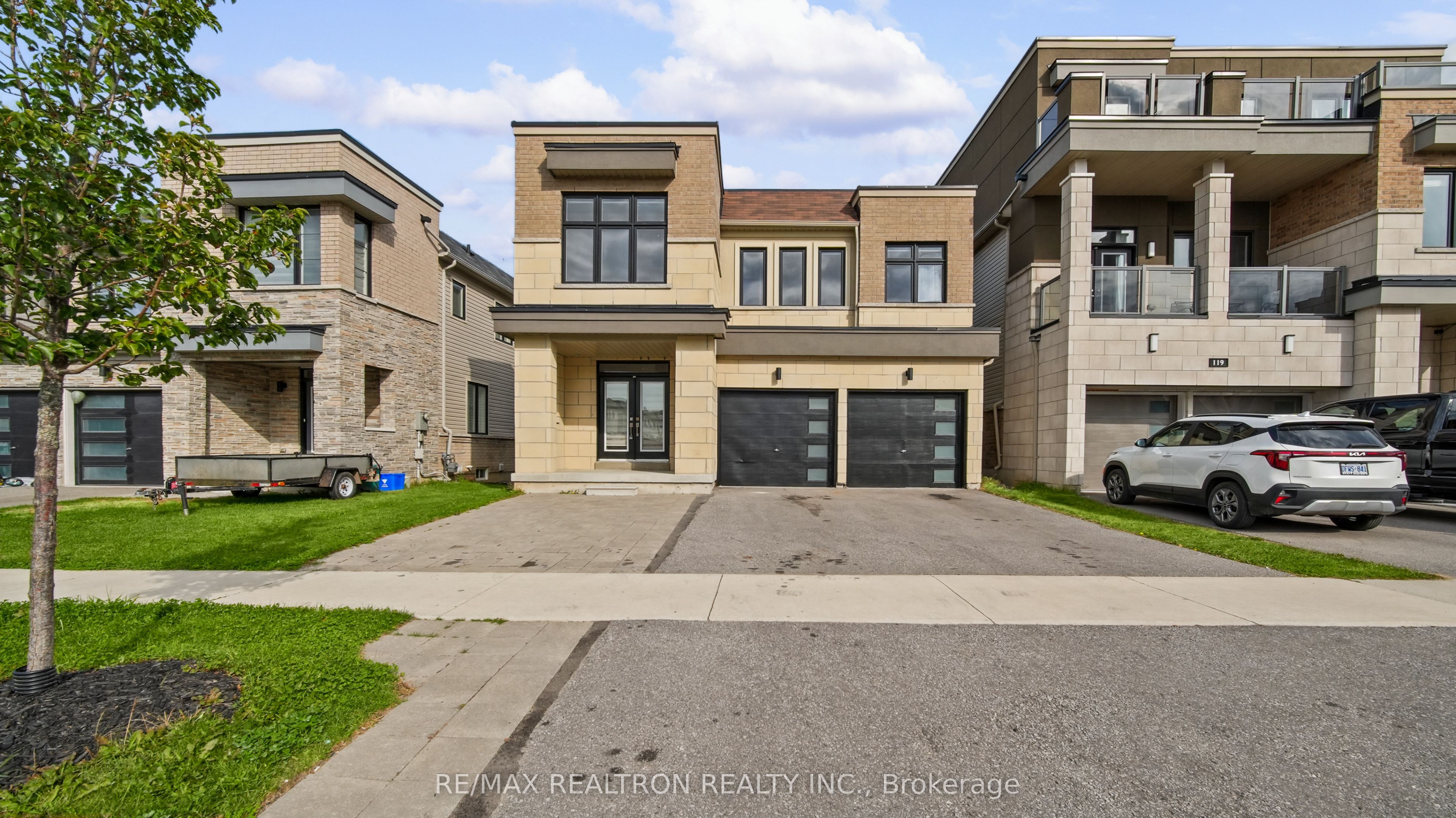123 Yacht Drive, Clarington 1
