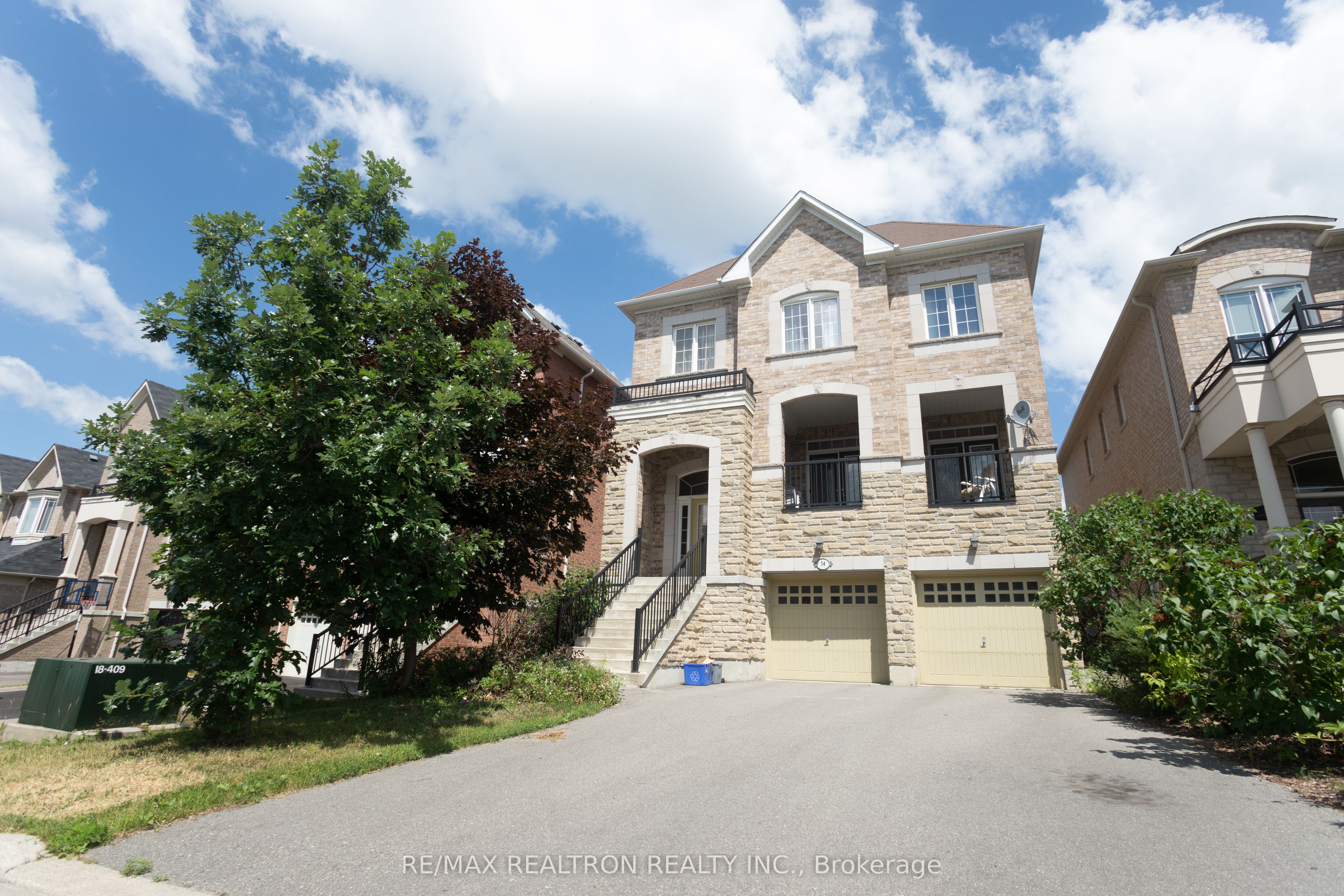 54 Chayna Crescent, Vaughan 4