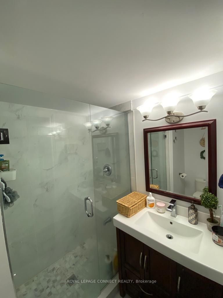 Unit Lower - 43 Tomlin Crescent, Richmond Hill 5