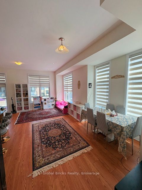 64 Seine Lane E, Richmond Hill 5