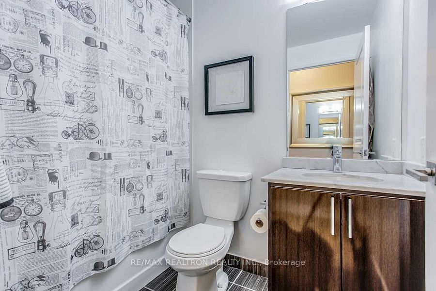 Unit 105 - 75 North Park Road, Vaughan 5