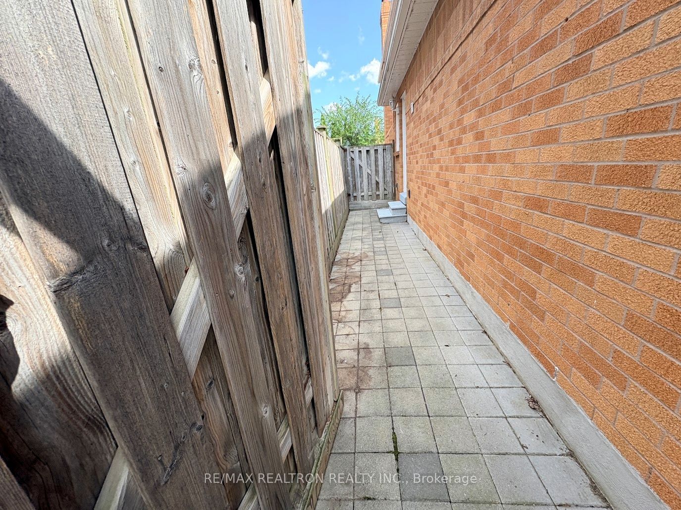 Unit BASEMENT - 53 Chalmers Road, Richmond Hill 2
