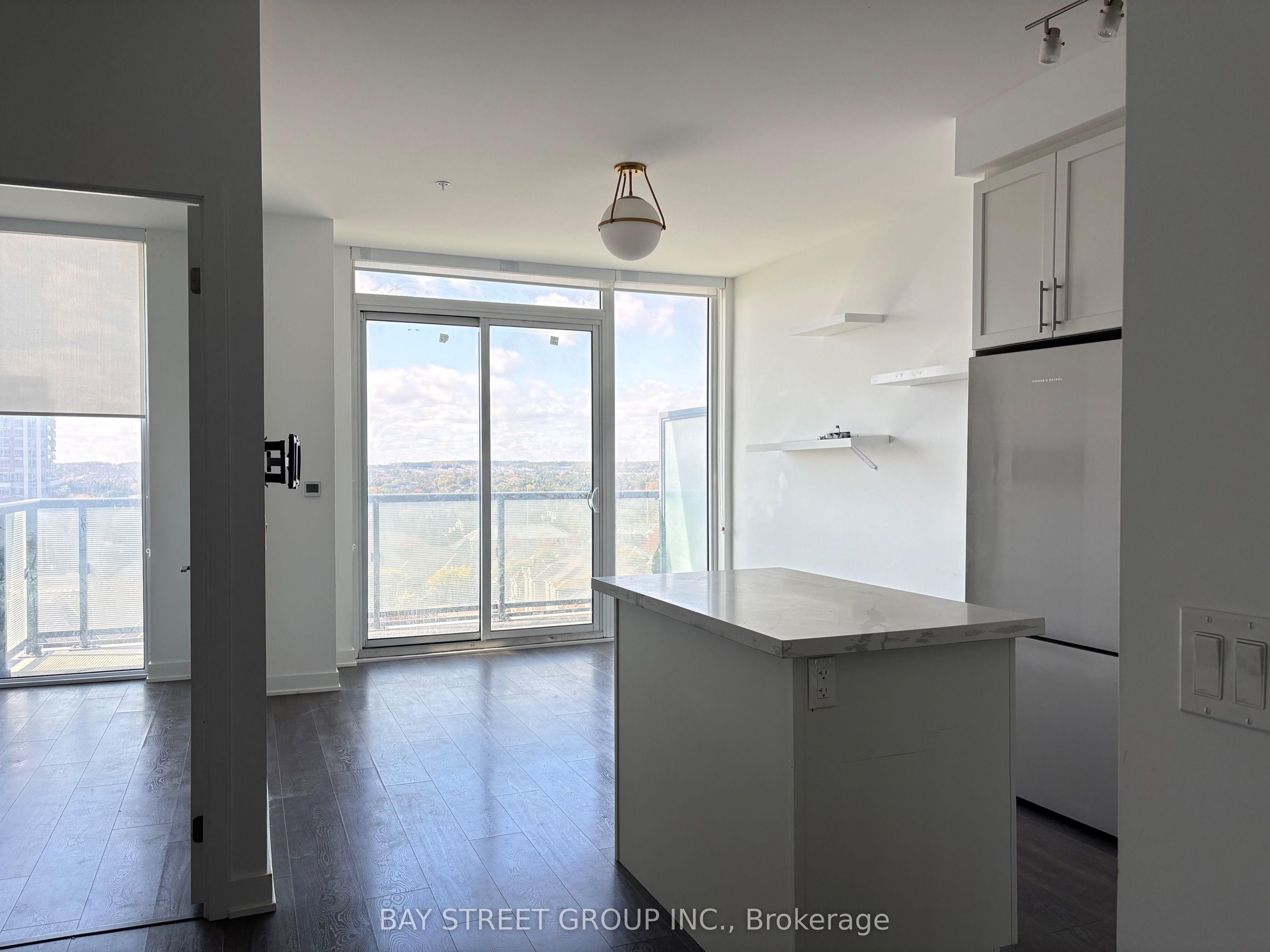 Unit 902 - 85 Oneida Crescent, Richmond Hill 3