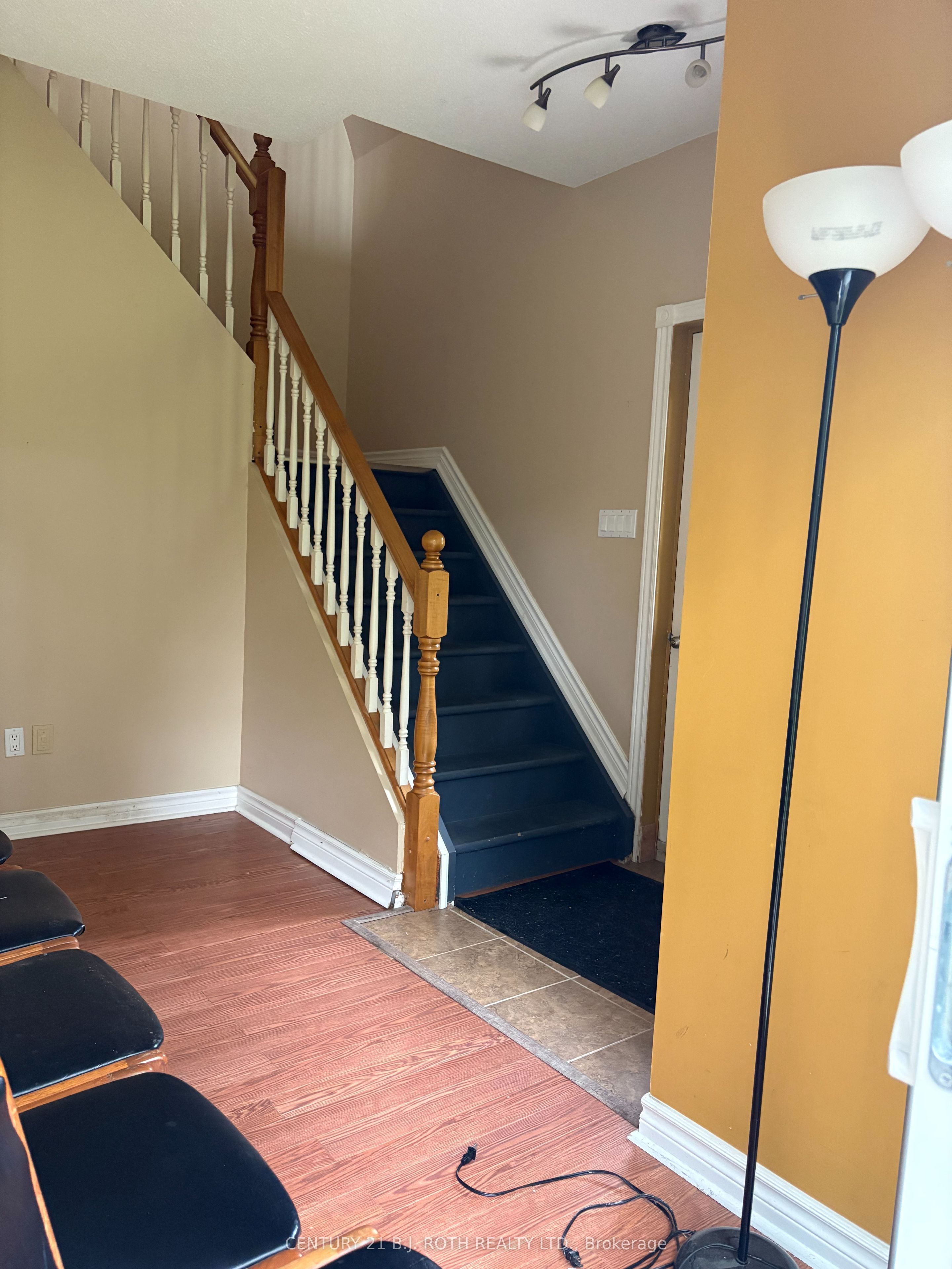 Unit 1 - 2216 Victoria Street N, Innisfil 5
