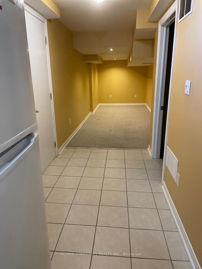 Unit Basement - 24 Elmrill Road, Markham 4