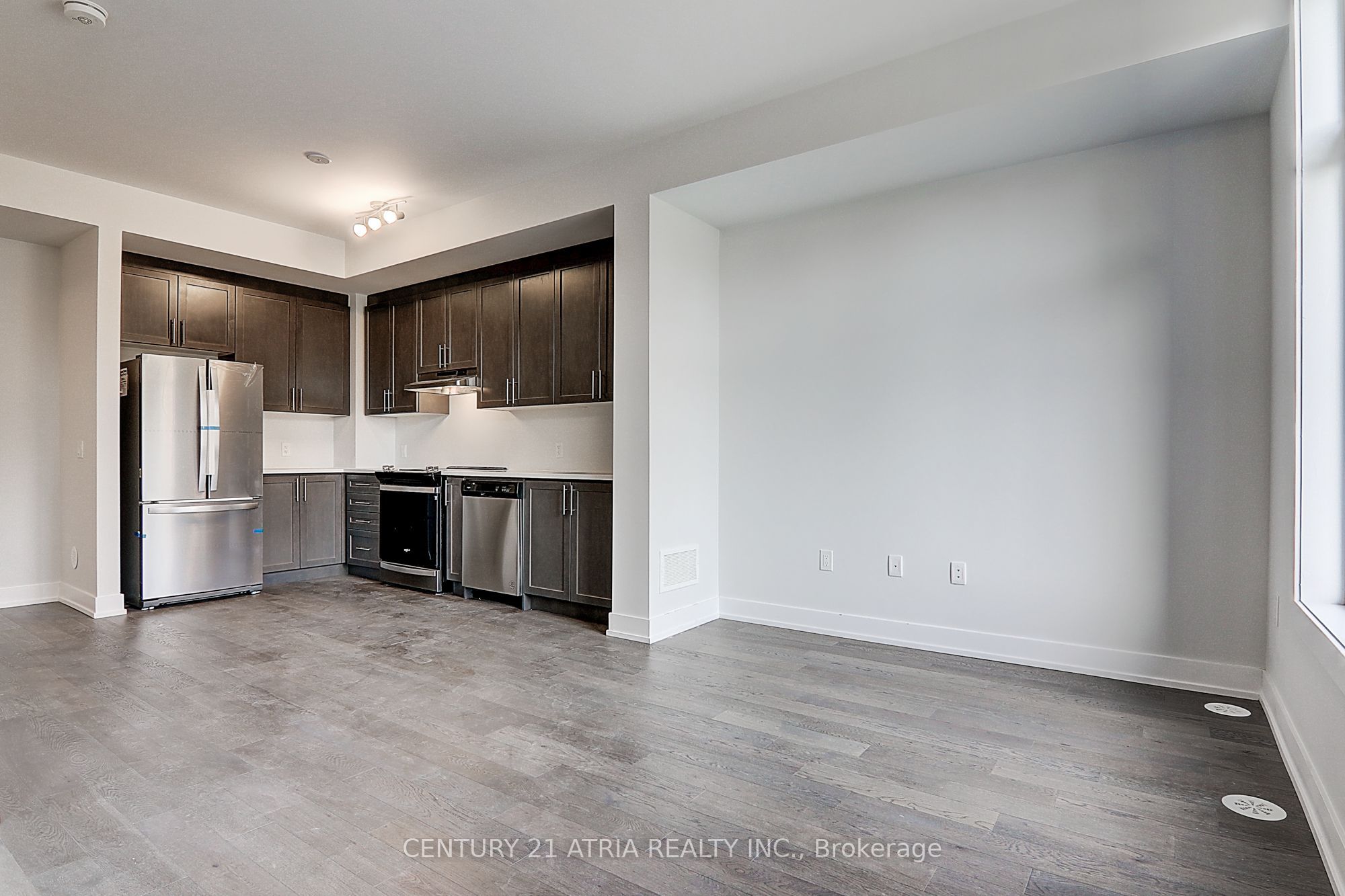 Unit L-140 - 9580 Islington Avenue, Vaughan 3