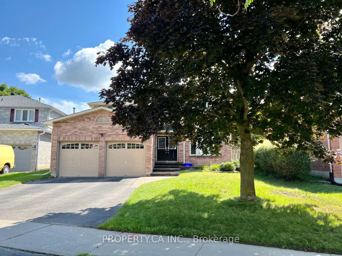 Unit Lower - 746 Leslie Valley Drive, Newmarket 1