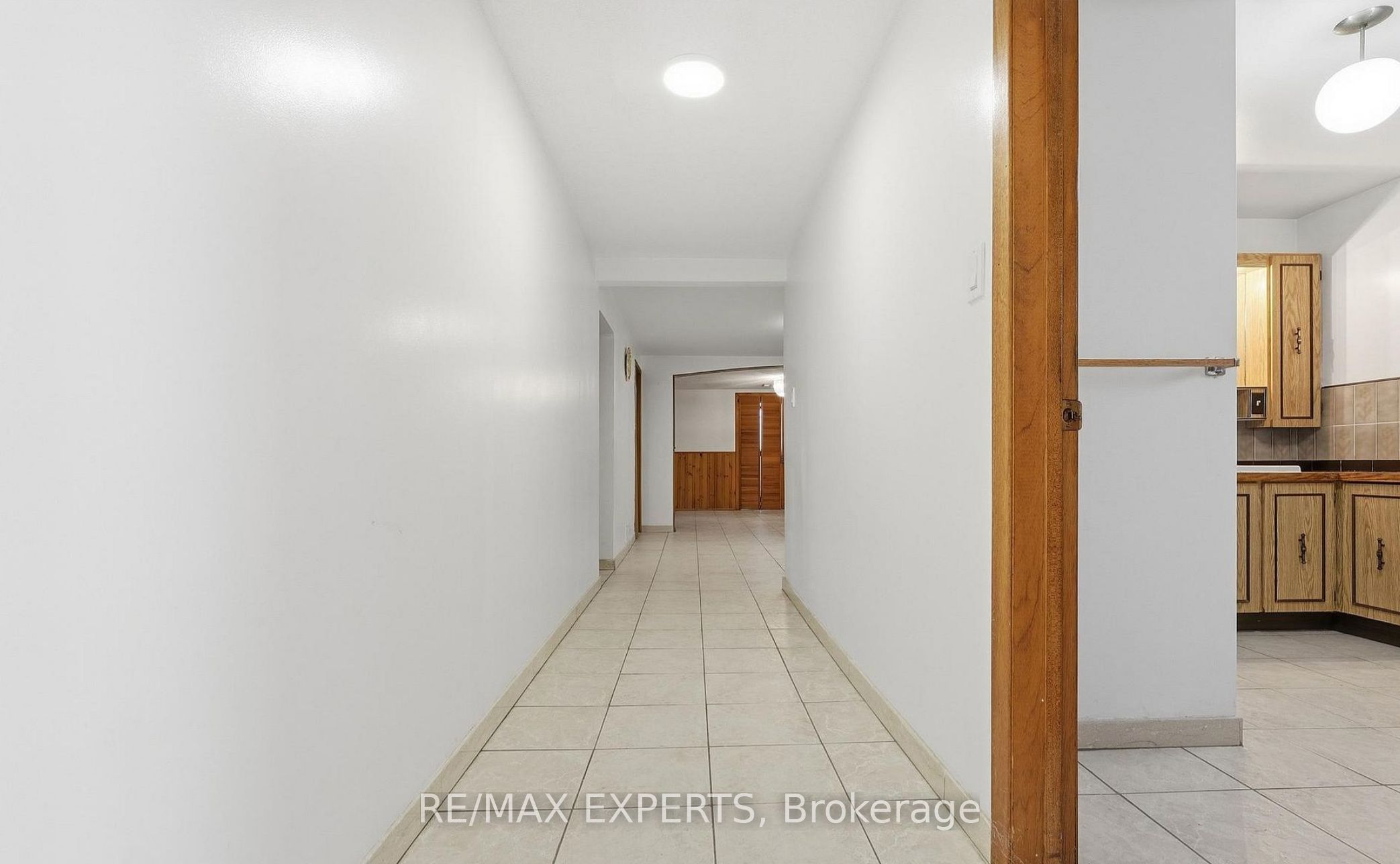 Unit BSMT - 228 Andrew Park, Vaughan 4