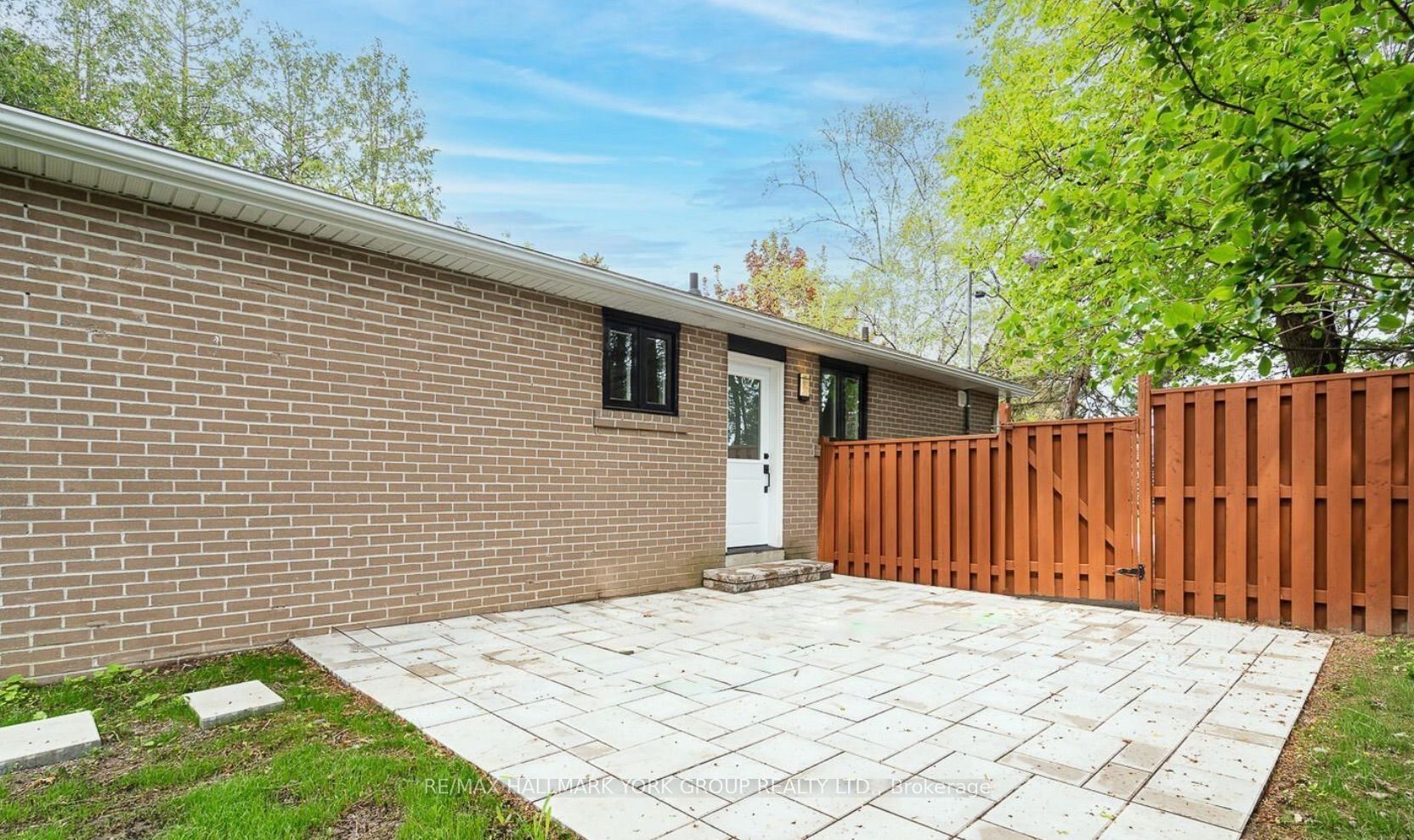 Unit Basement - 106 Woodpark Place, Newmarket 2