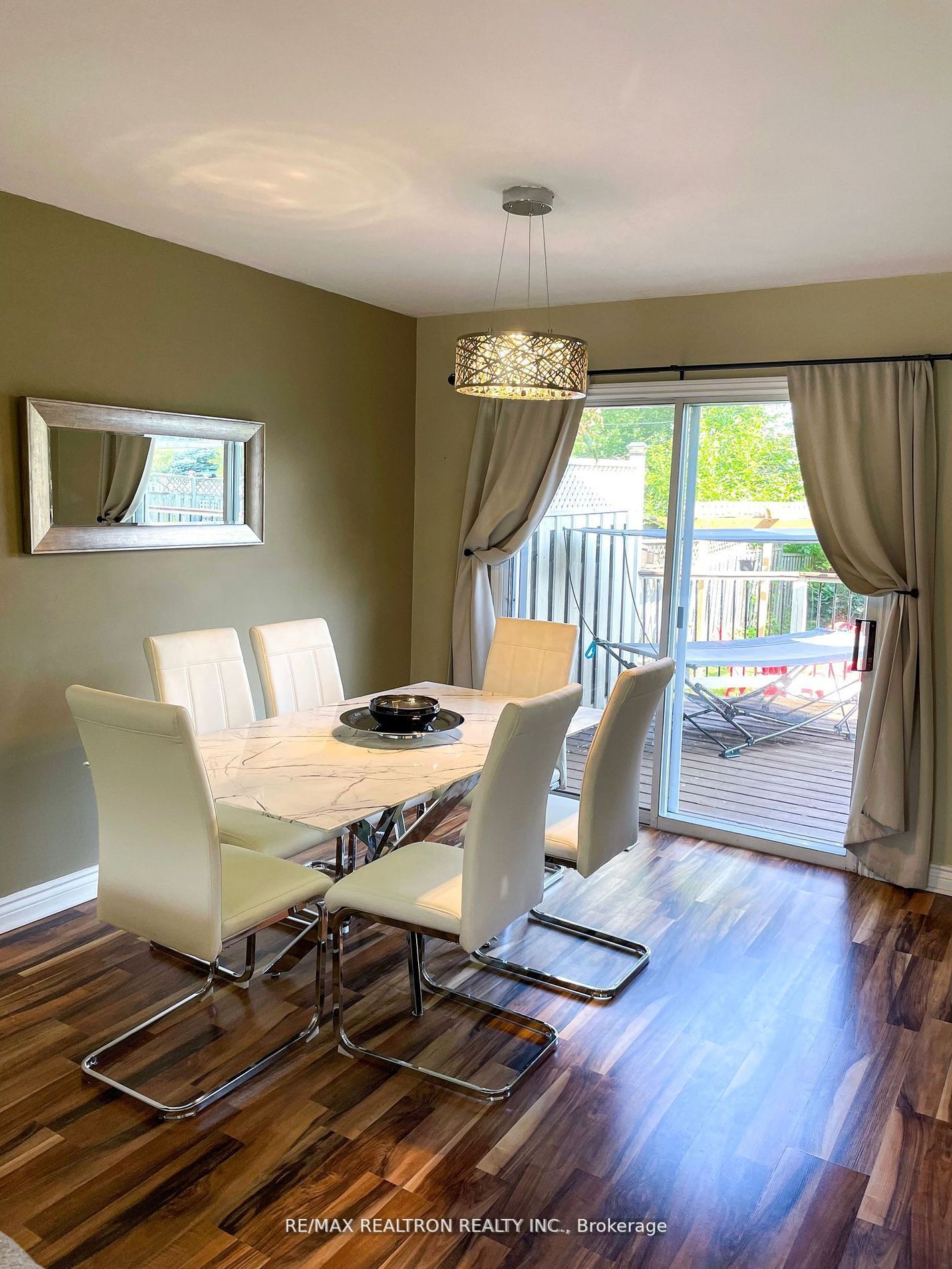 298 Glenwoods Avenue, Georgina 3