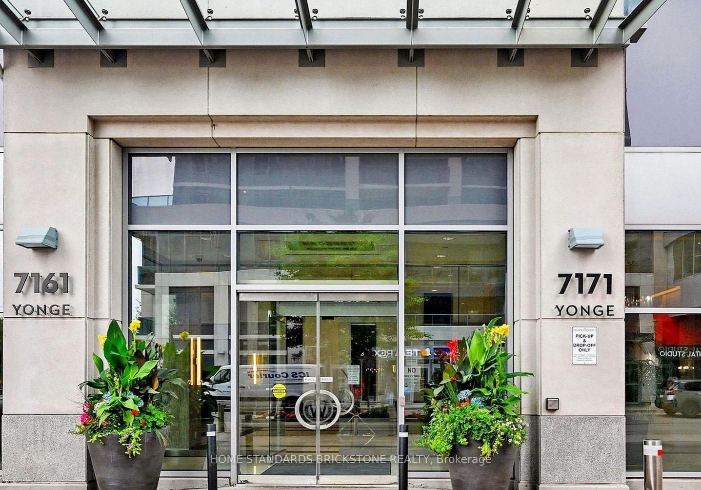 Unit 520 - 7161 Yonge Street, Markham 3