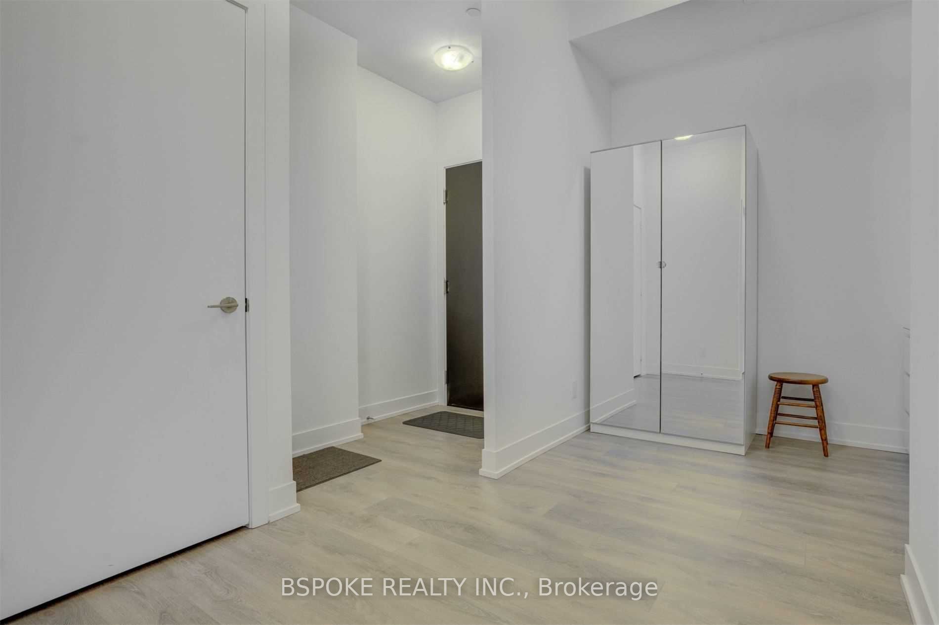 Unit Lph01 - 9471 Yonge Street, Richmond Hill 3