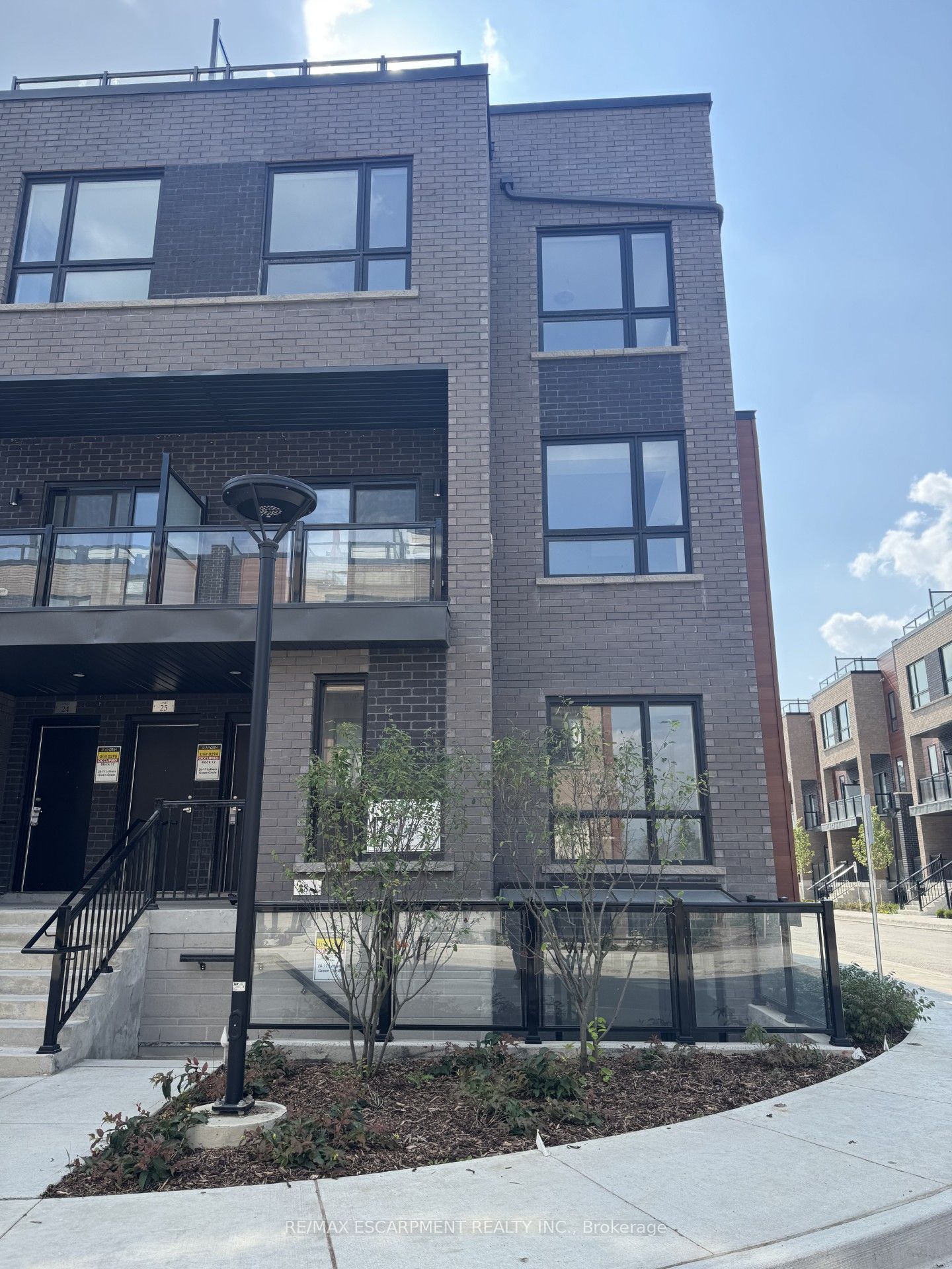 Unit 27 - 17 Lytham Green Circle, Newmarket 1