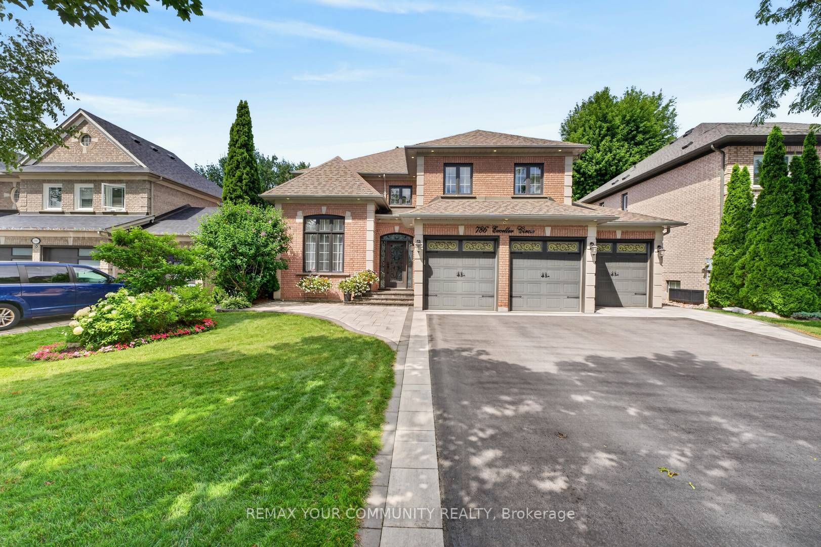 786 Exceller Circle, Newmarket 2