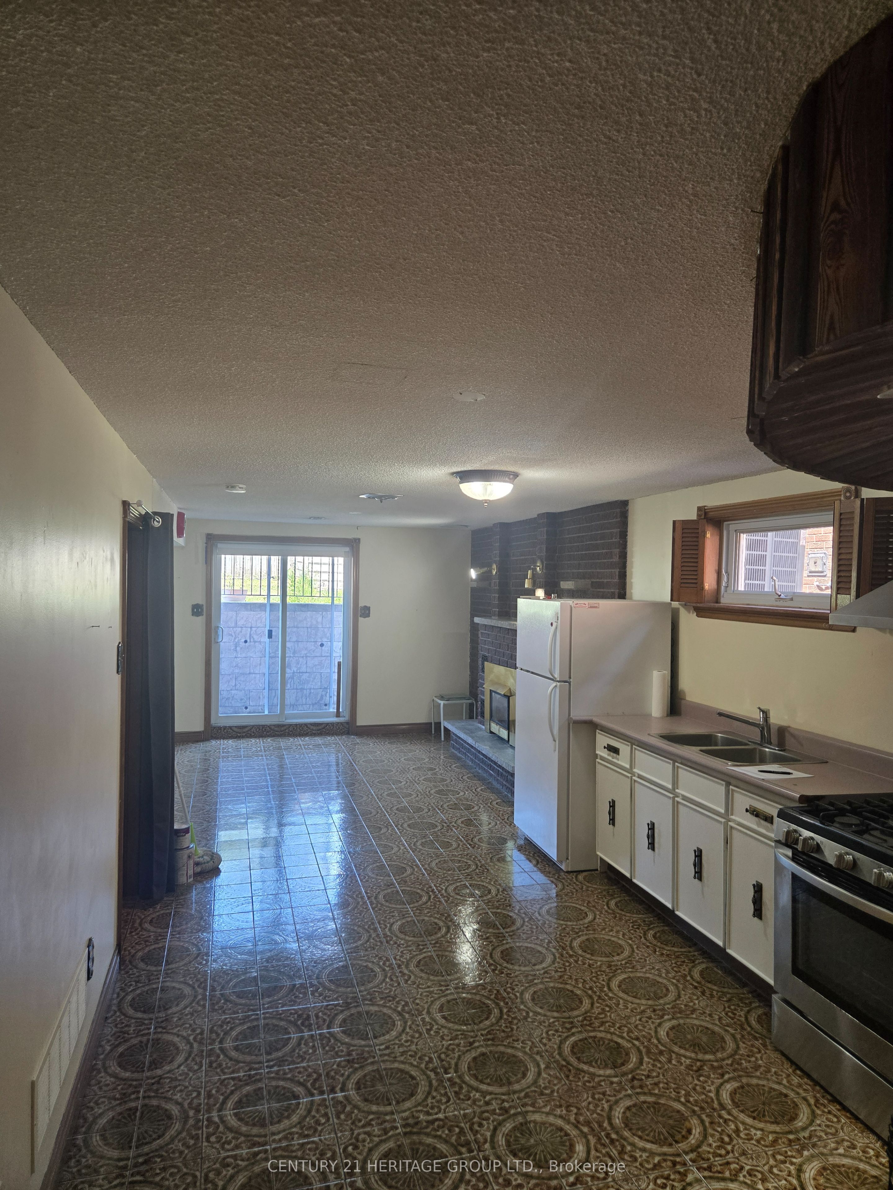 Unit Bsmt - 60 Albany Drive, Vaughan 4