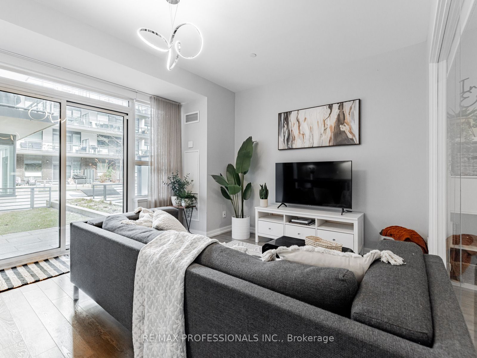 Unit A101 - 241 Sea Ray Avenue, Innisfil 2