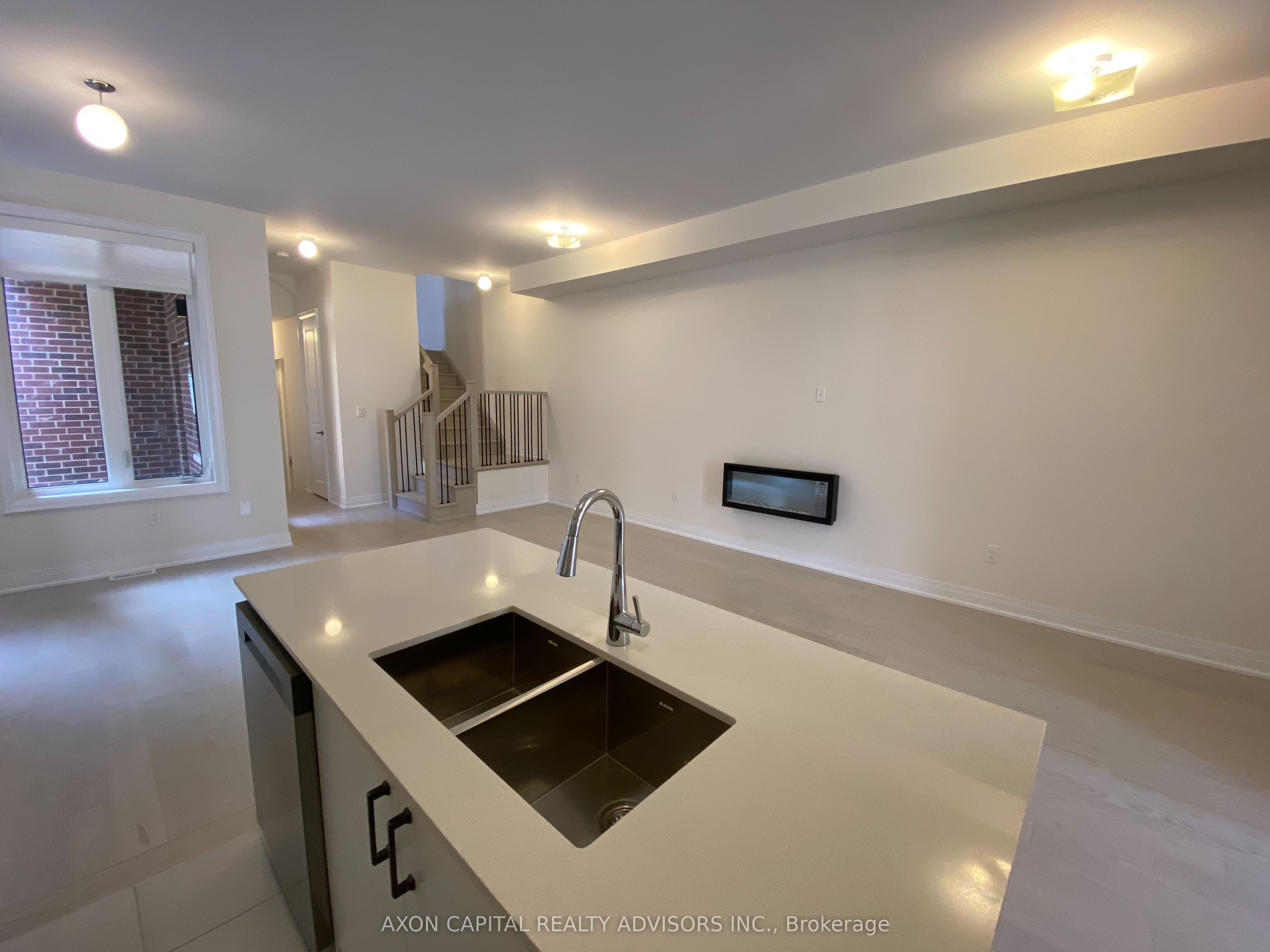 39 Mindanao Avenue, Markham 4