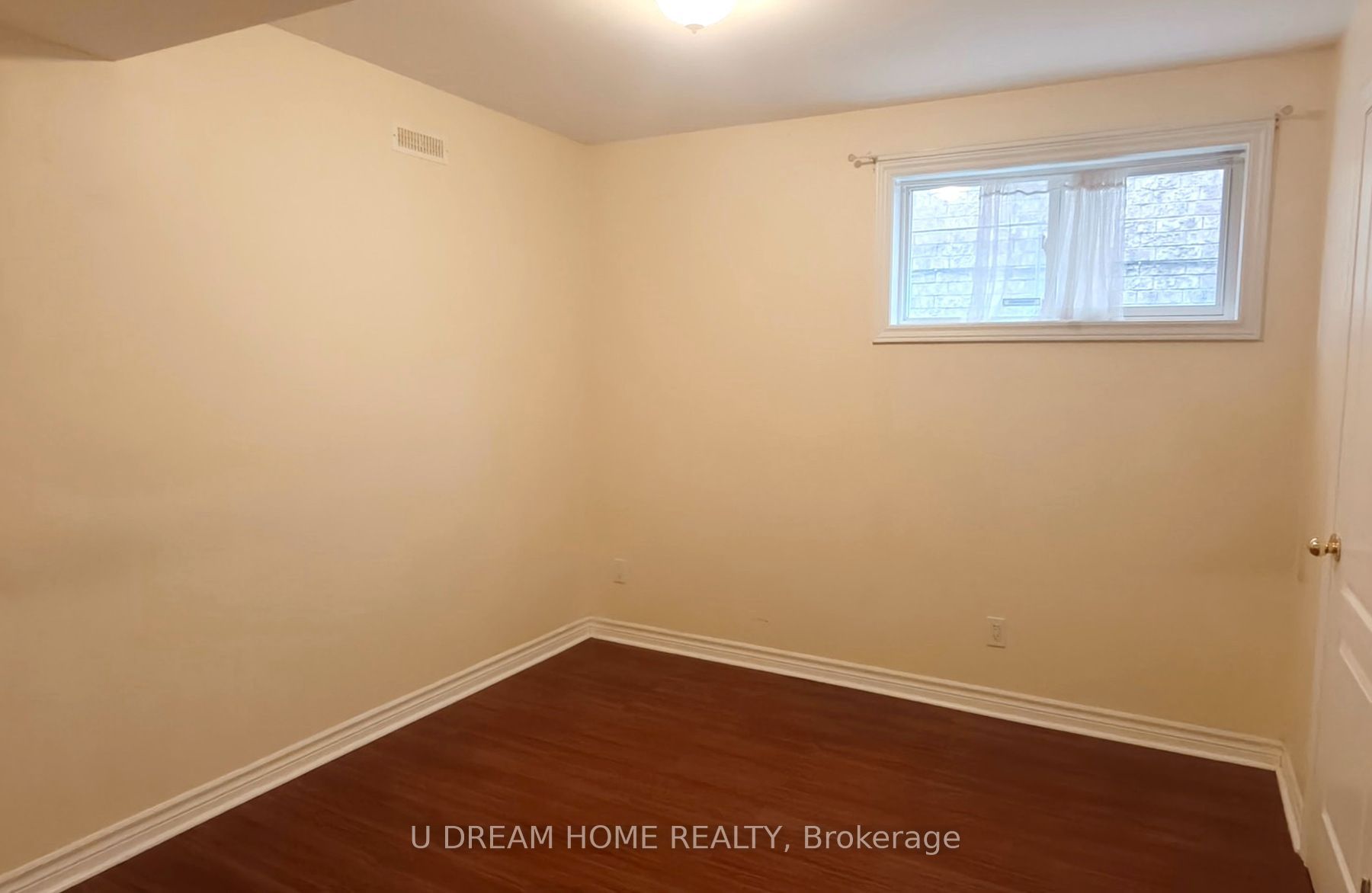 Unit Basement - 57 Old Orchard Crescent, Richmond Hill 4