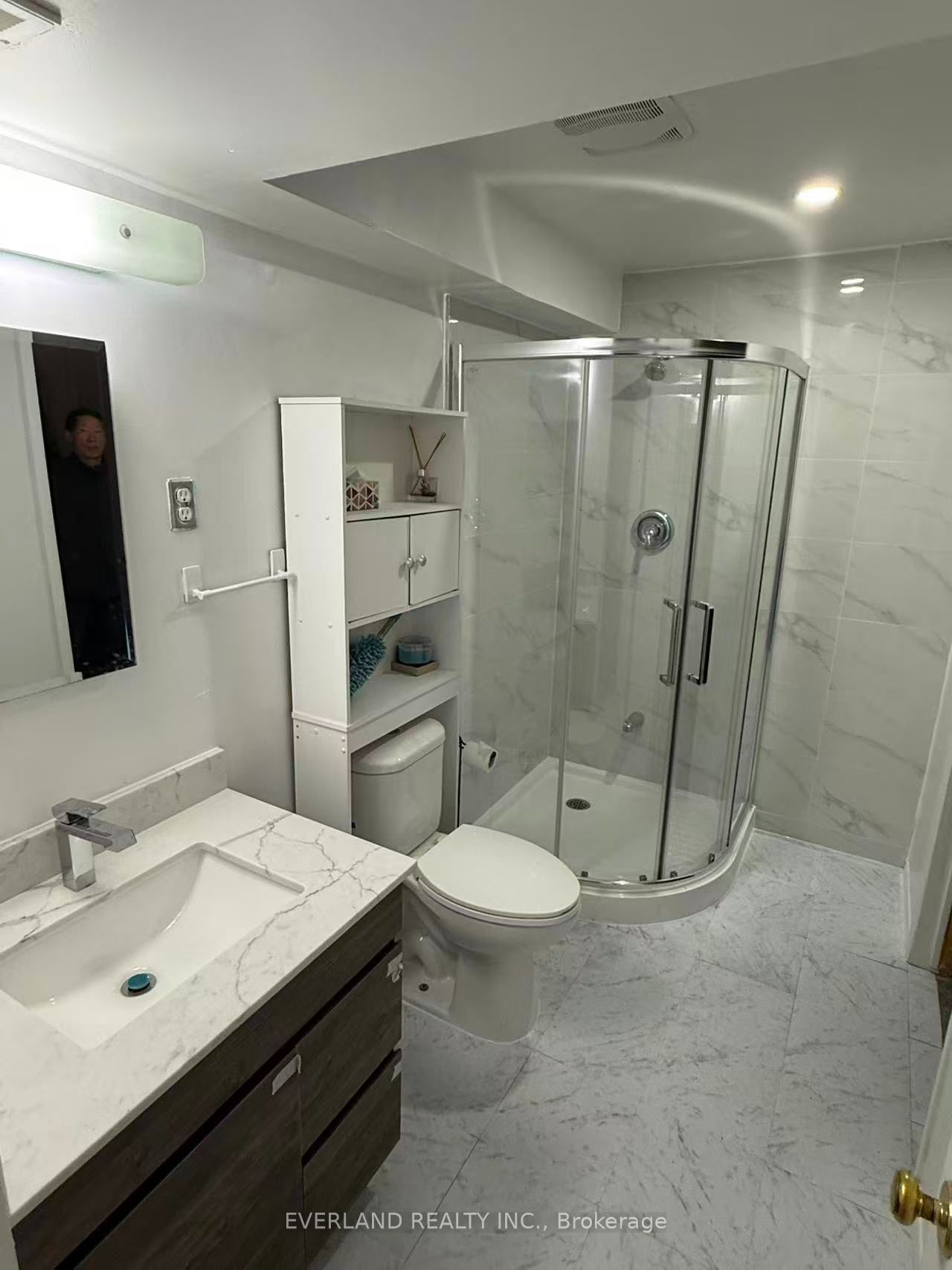 Unit Basement - 156 Bristol Road, Newmarket 4