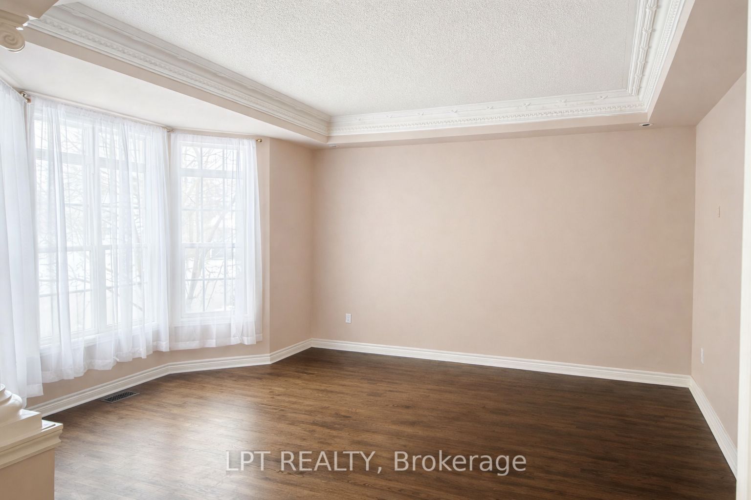 58 Angus Glen Boulevard, Markham 3