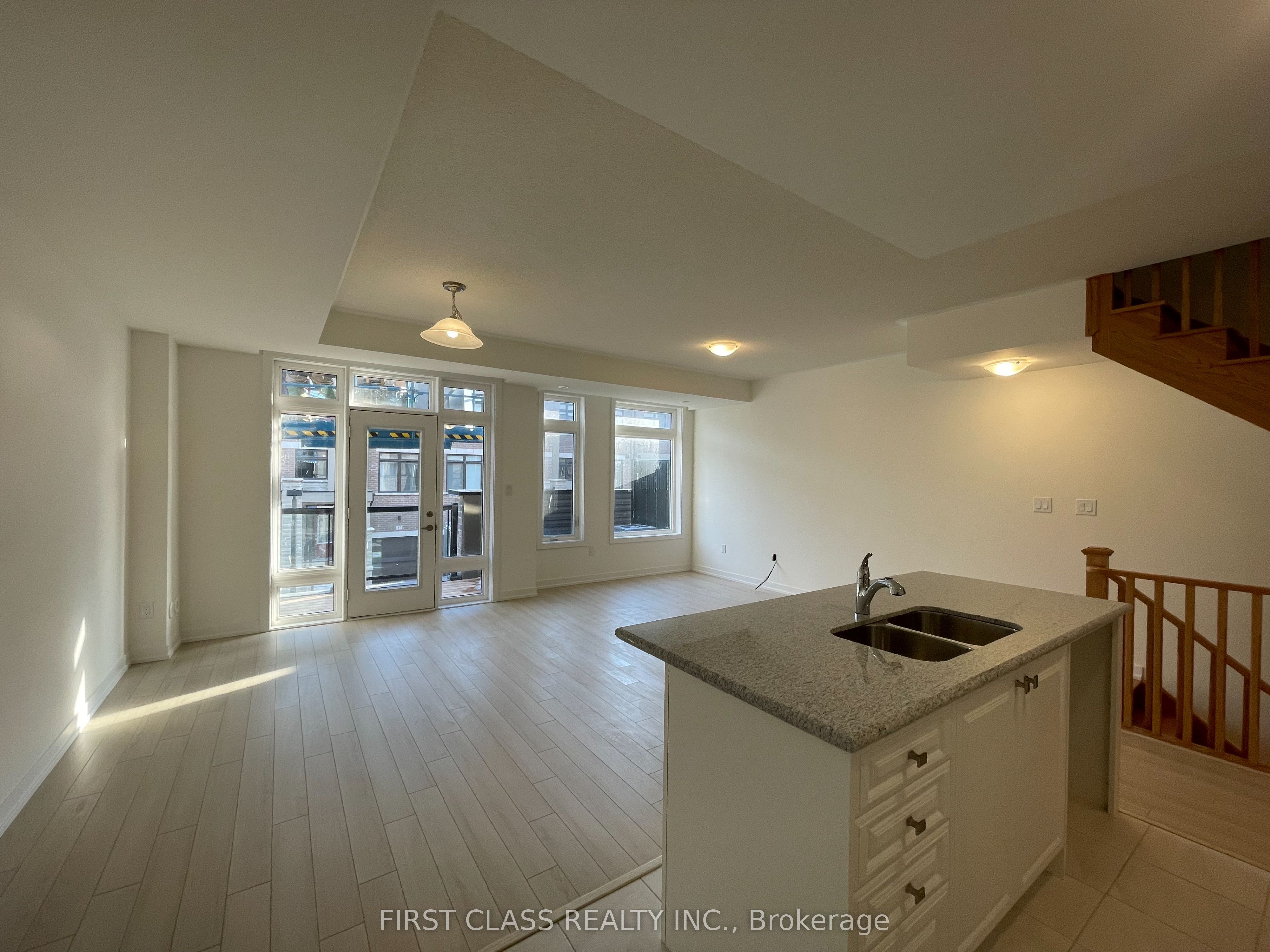 66 Riley Reed Lane S, Richmond Hill 2