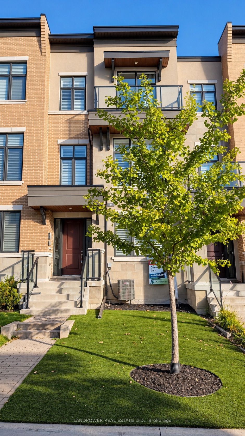 8 Aylin Crescent, Vaughan 2
