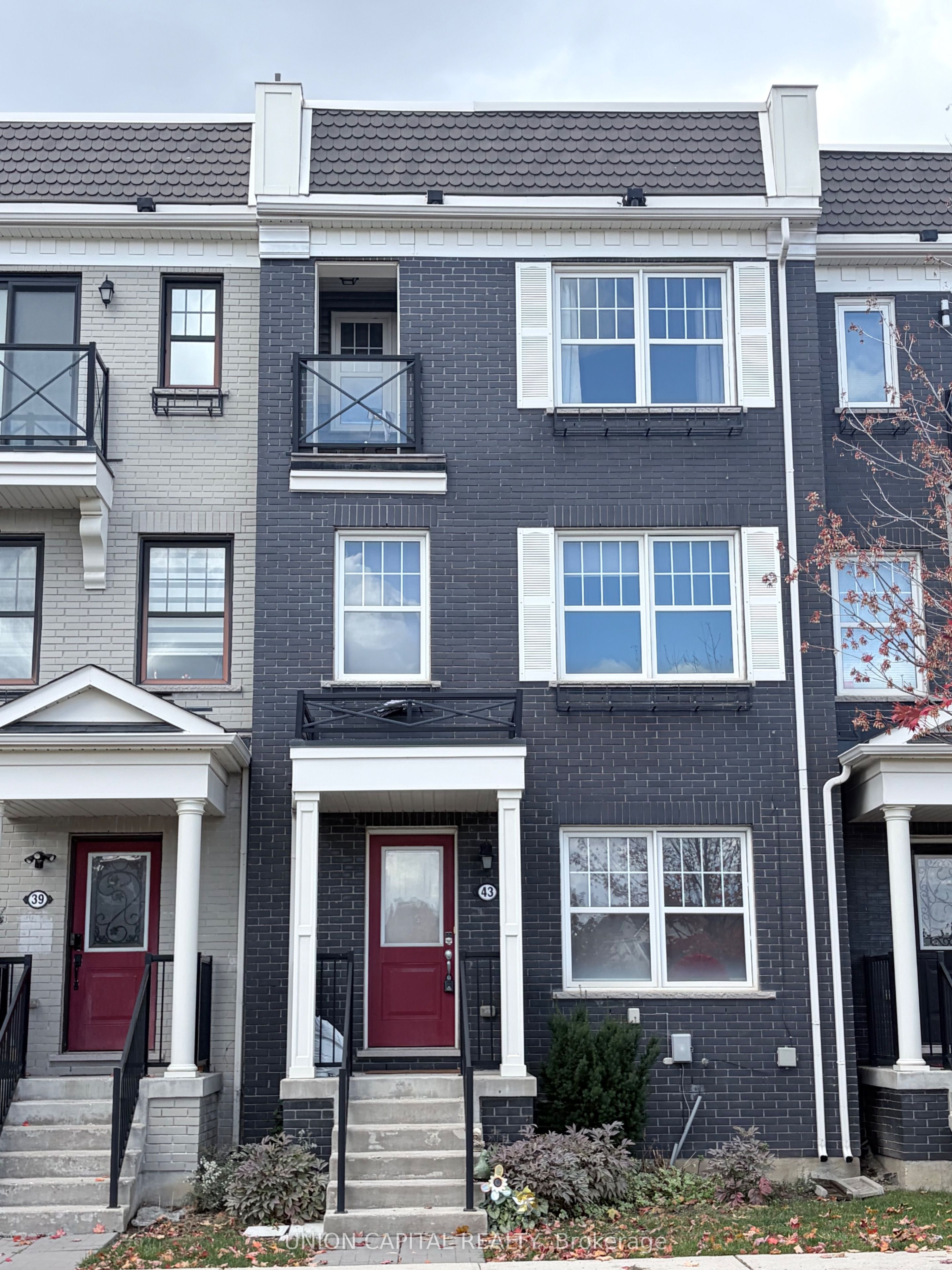 43 Milt Storey Lane, Whitchurch-Stouffville 2