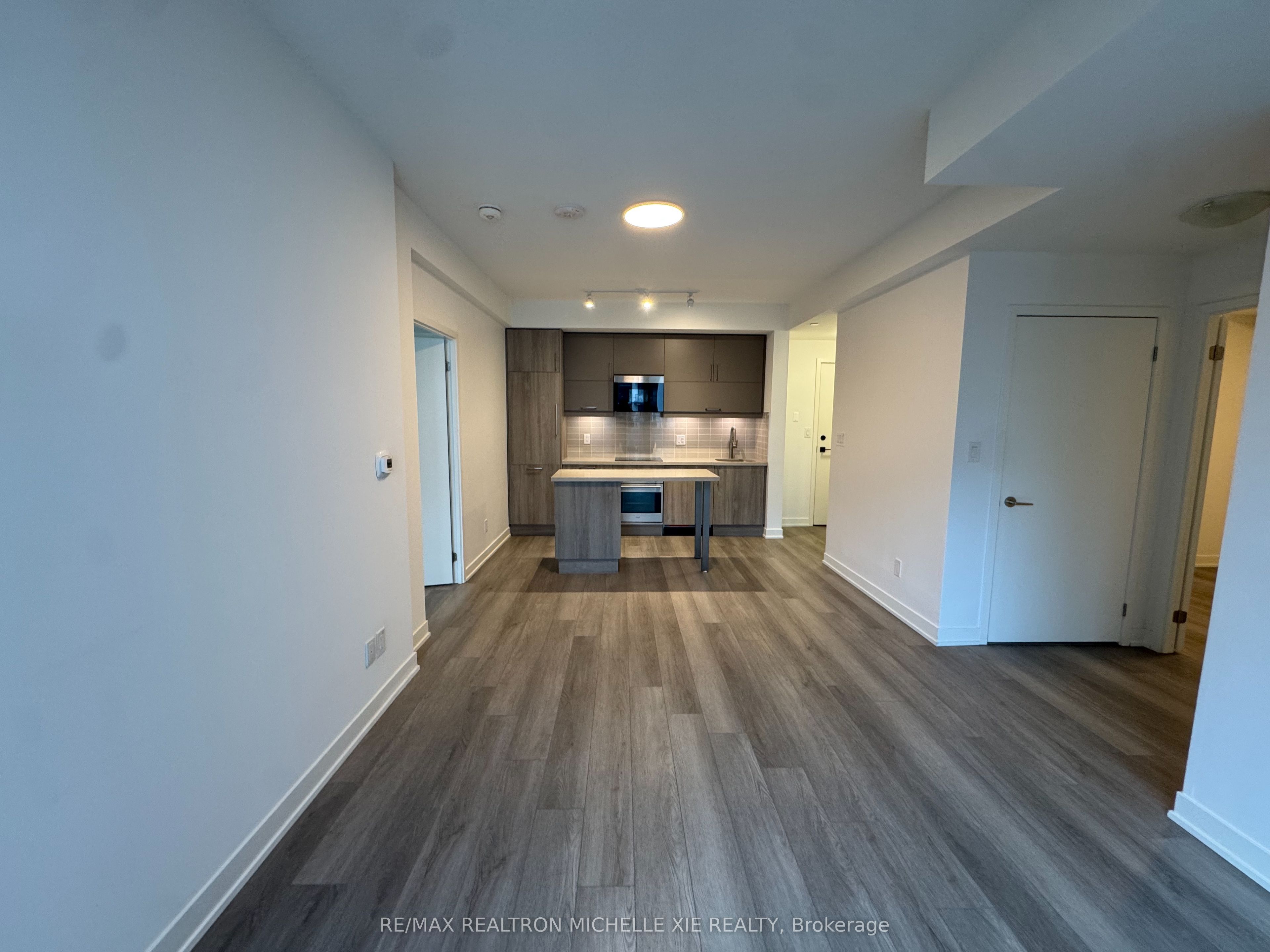 Unit 921 - 8119 Birchmount Road, Markham 2