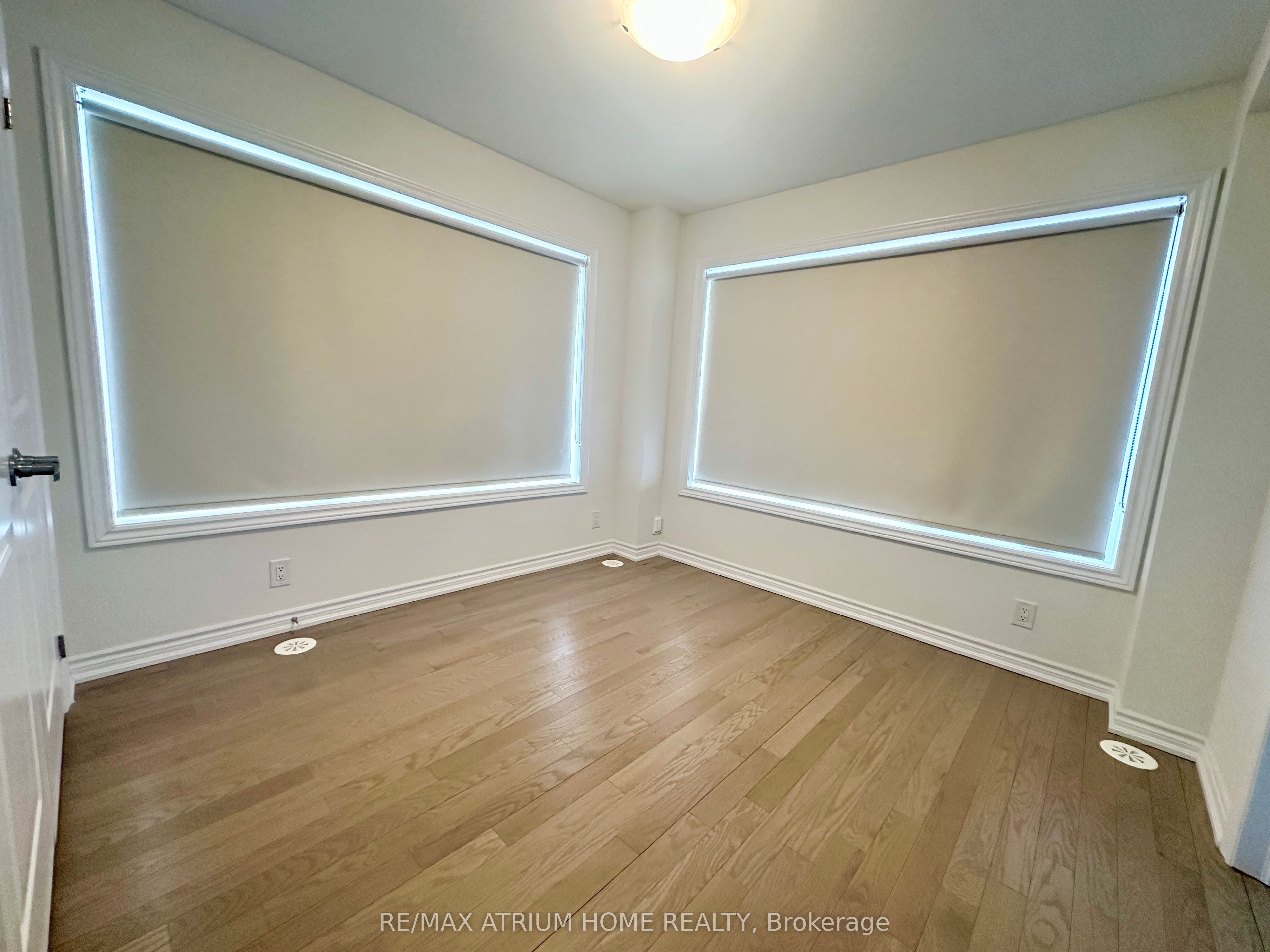 9660 Kennedy Road, Markham 5