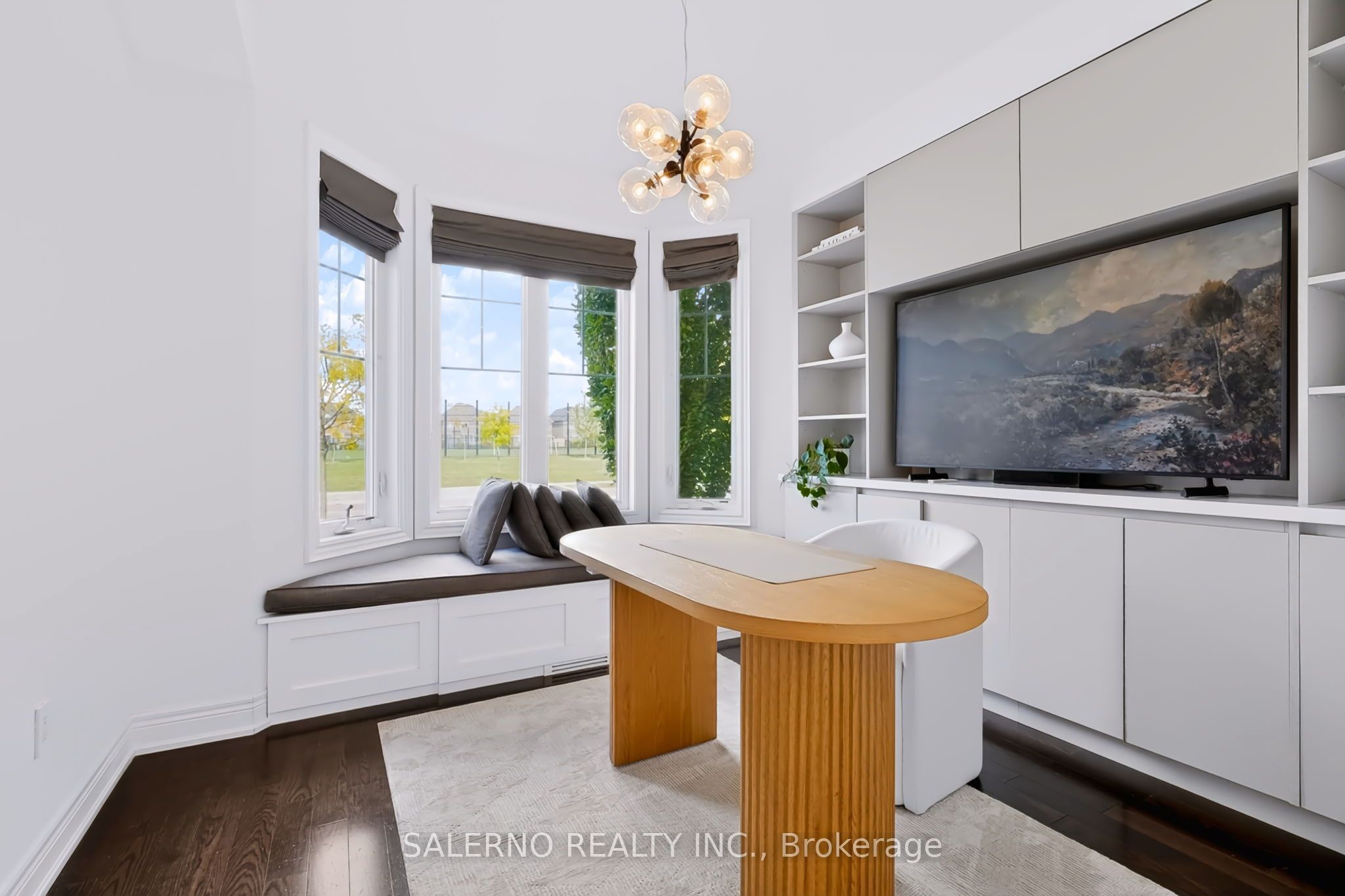 45 Woodgate Pines Drive, Vaughan 5