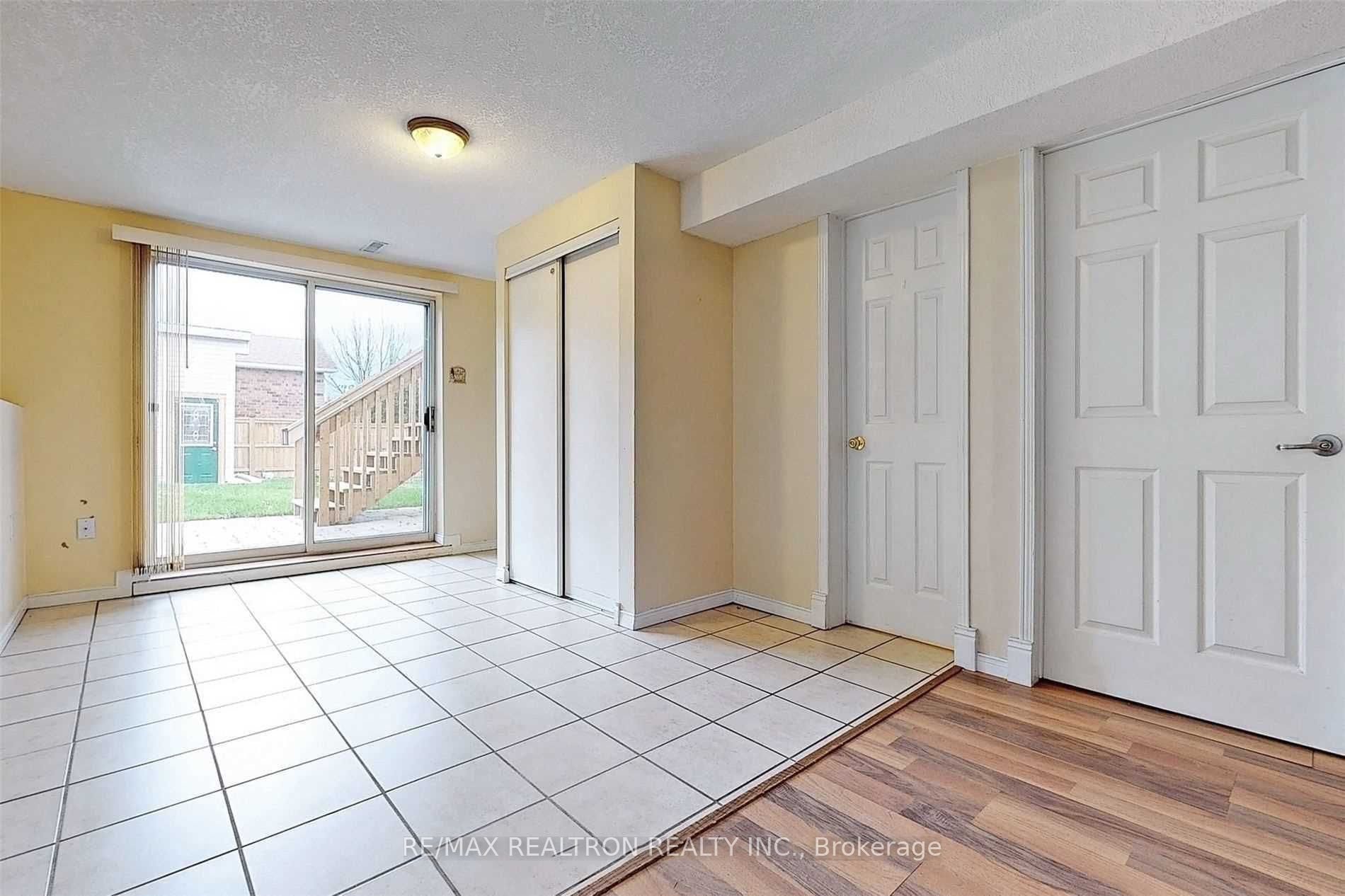 48 Jones Drive, Barrie 4