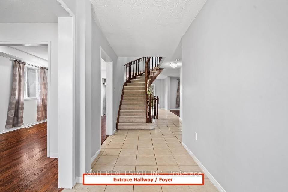 Unit Main & 2nd floor - 50 Stunden Lane, Barrie 3