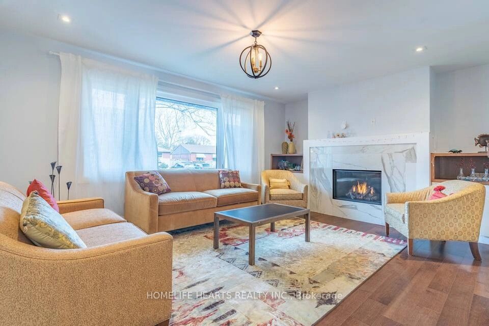 730 Drury Lane, Burlington 4