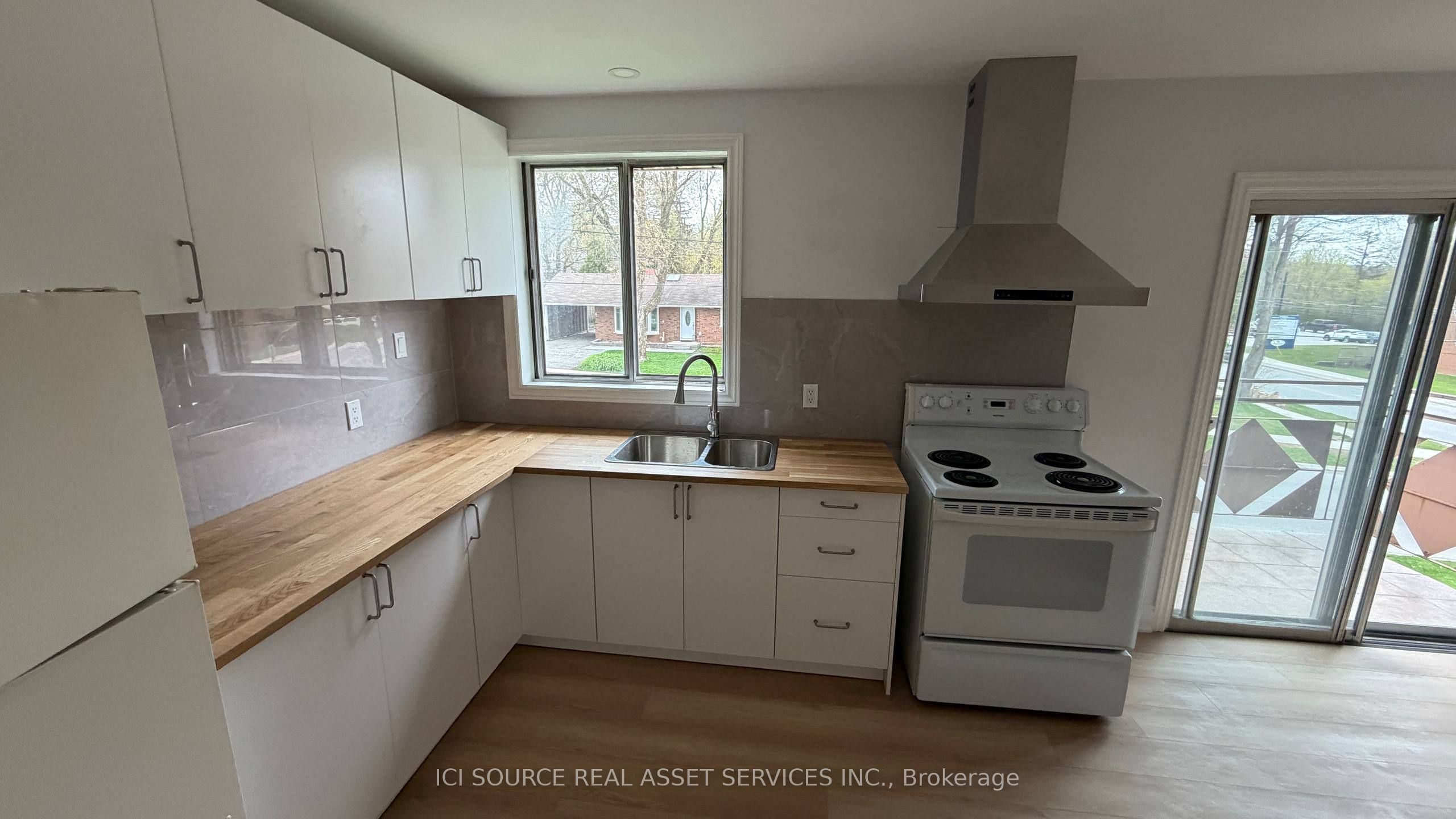 Unit 4 - 3 Faulkner Street, Orangeville 3