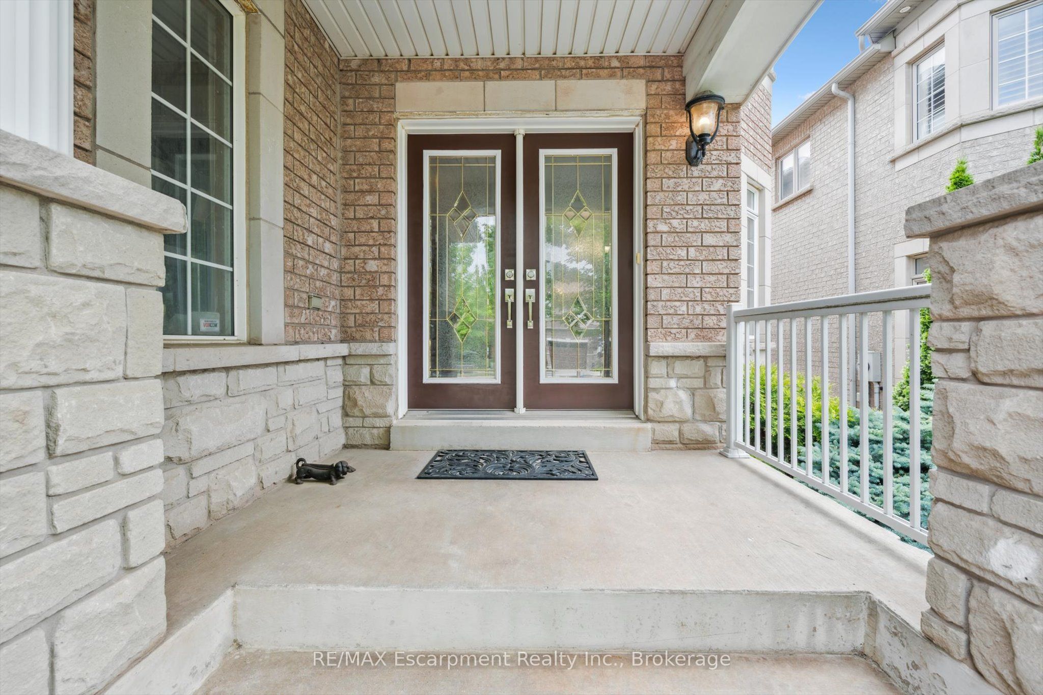 2365 Hertfordshire Way, Oakville 4