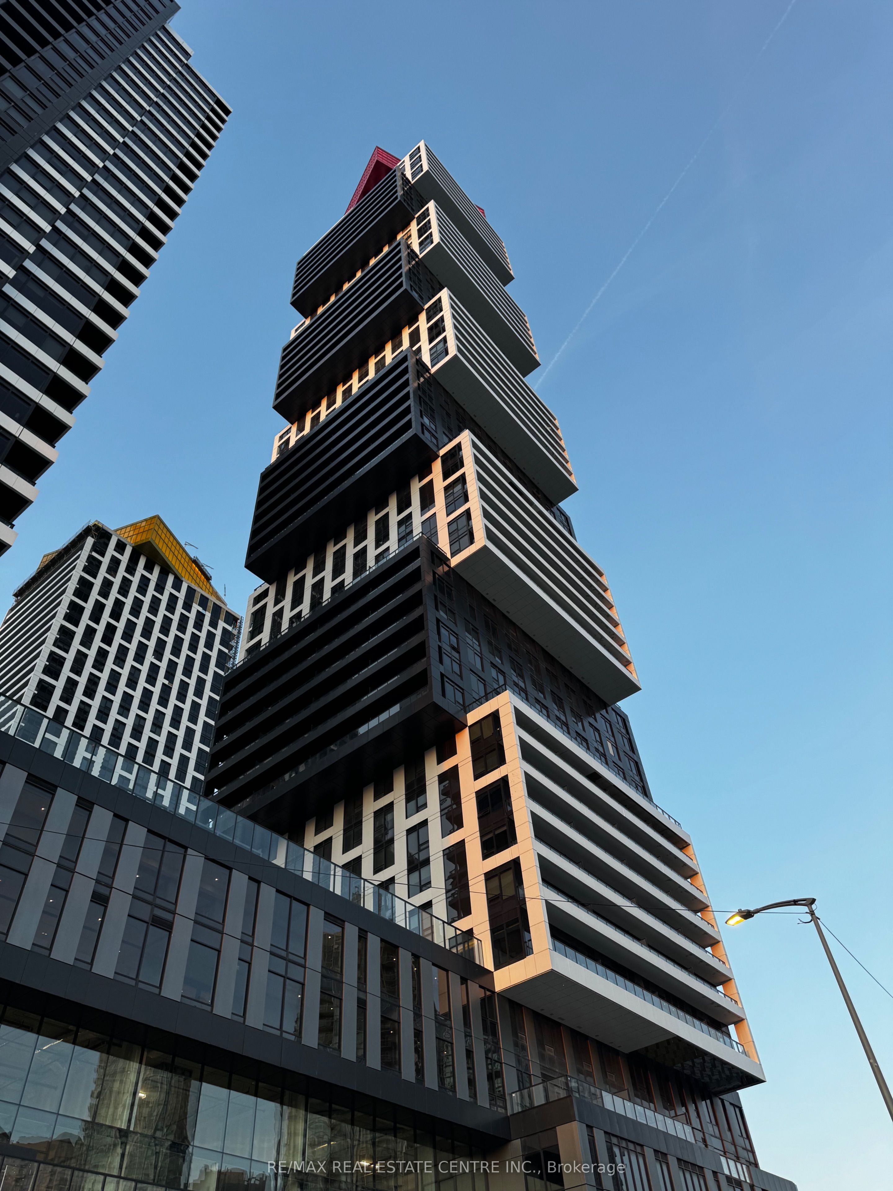 Unit 3707 - 4015 The Exchange, Mississauga 2